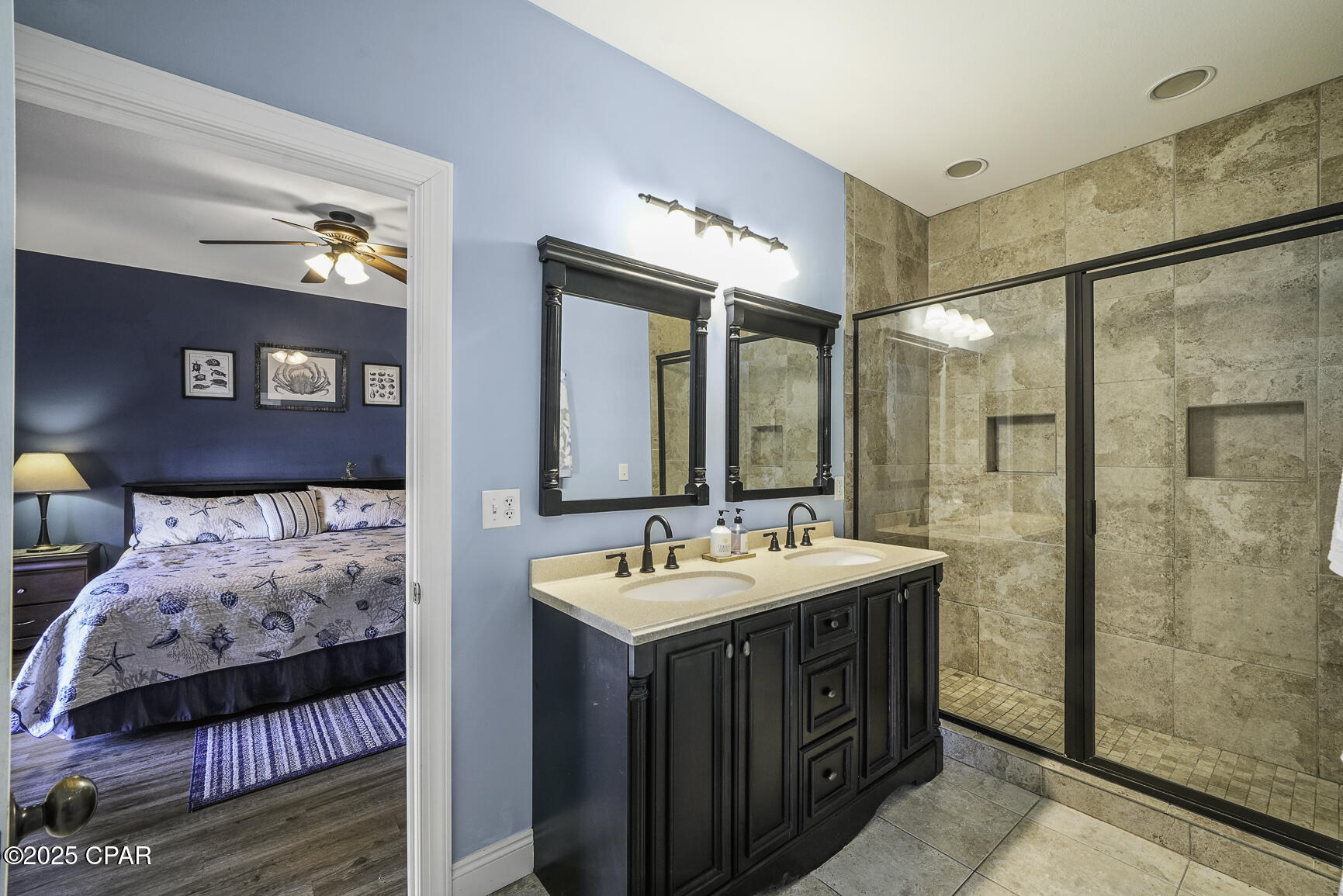 Image 24 For 132 Pine Street