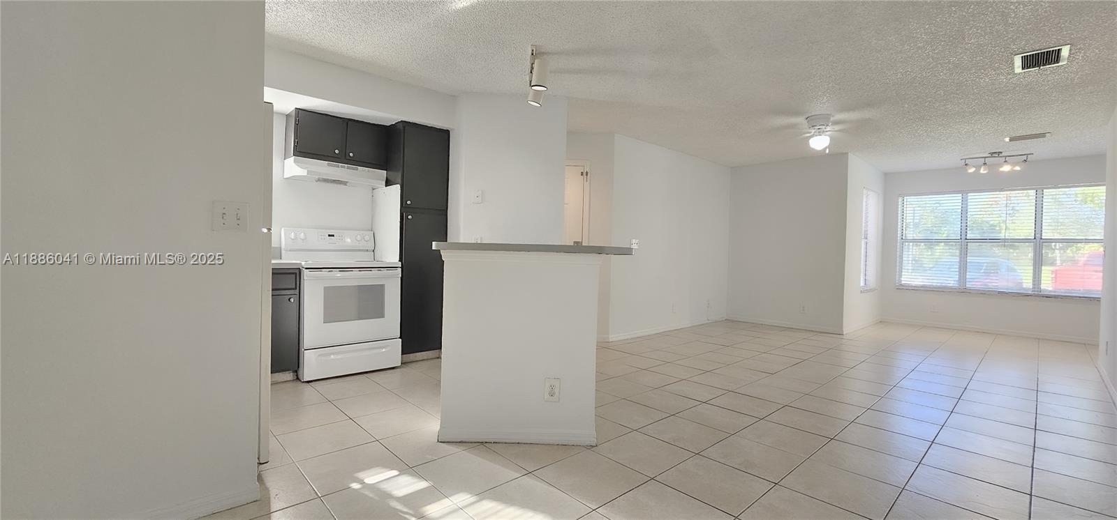 3380 Pinewalk Dr N #1117, Margate, Florida 33063
