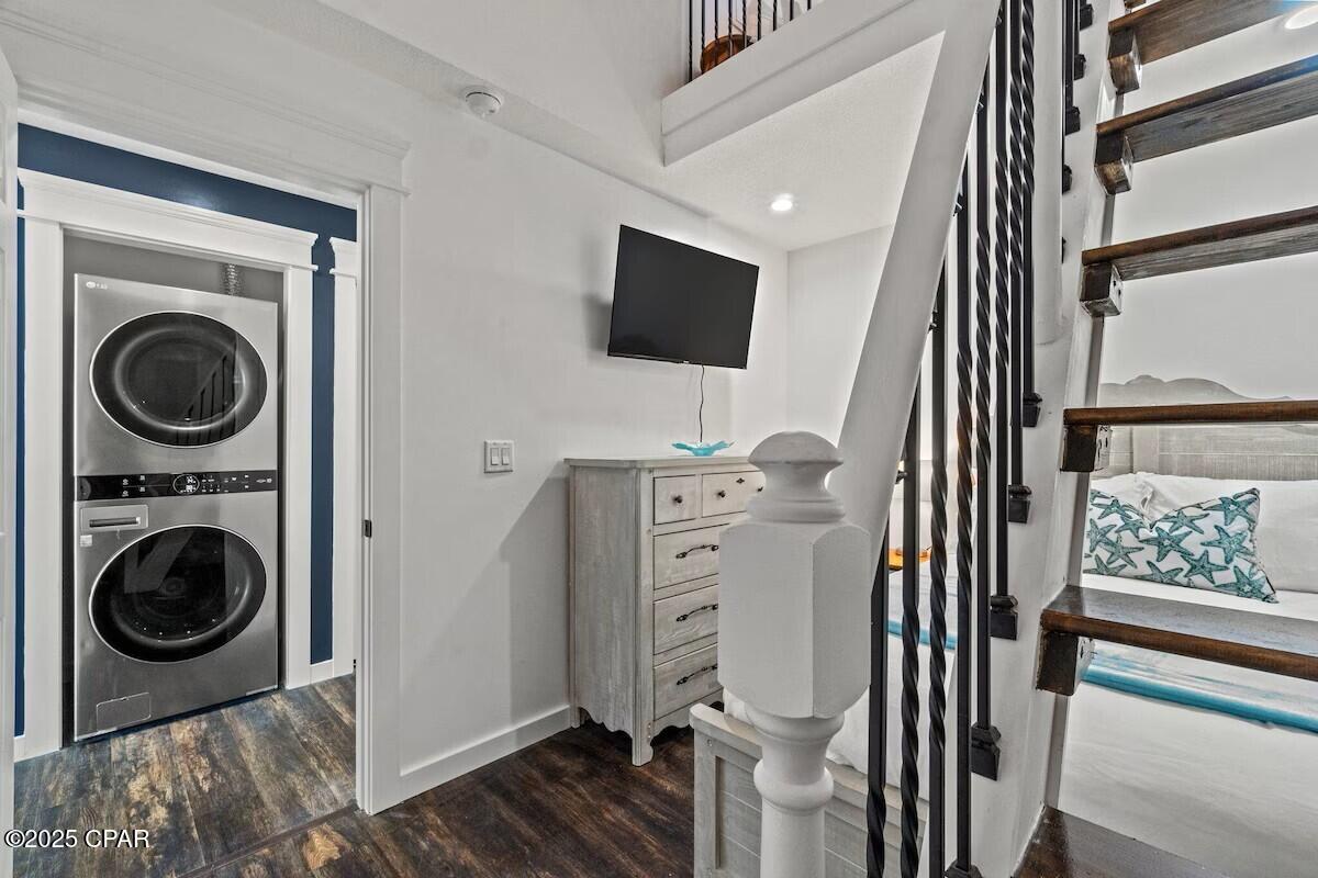 Jyqg2ggaemkganciki9trxwhbfzy9rng75z22uejd O