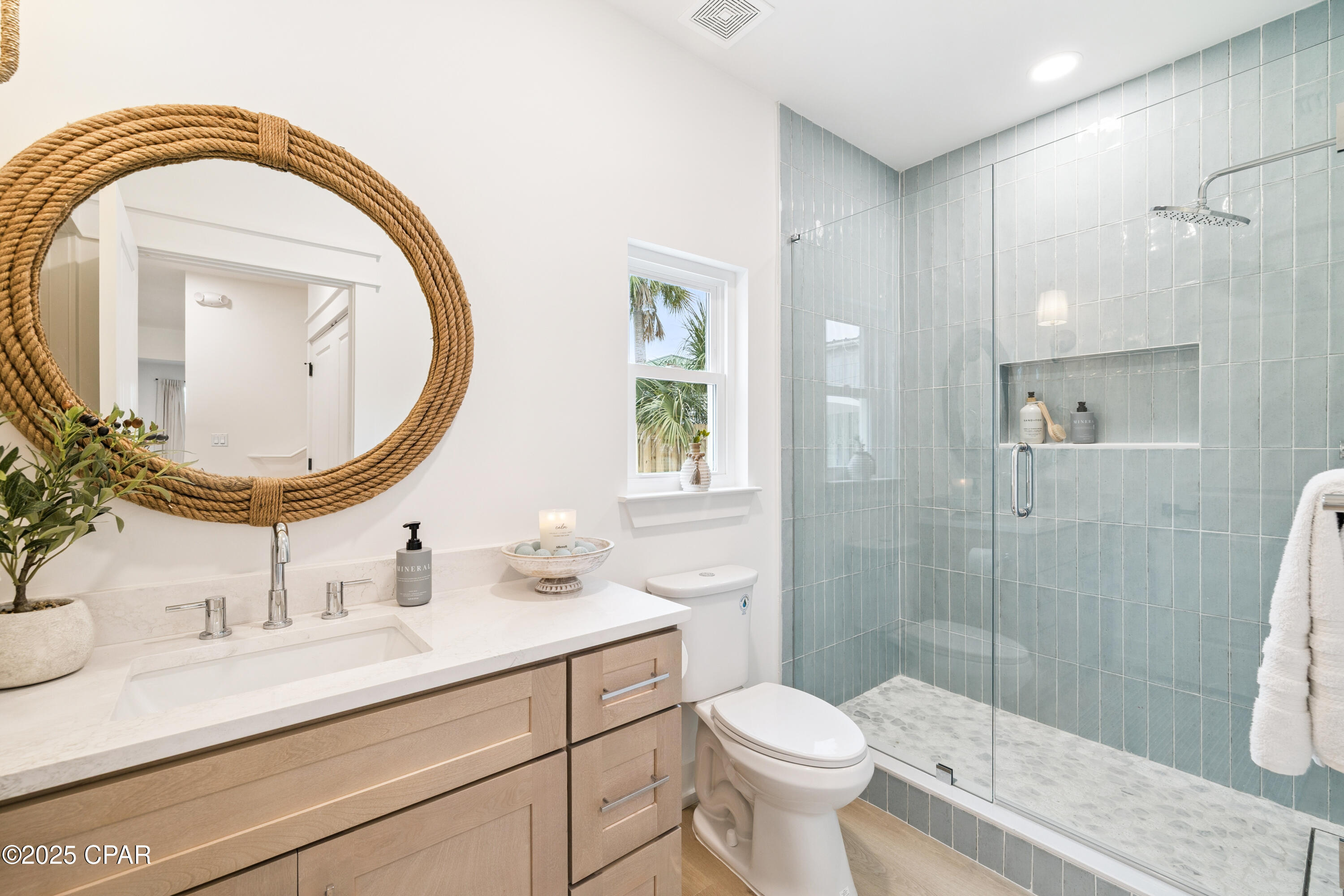 Unsdr8vcztcbjnz877f Ydd8qfuwqalu1noiucke_vc