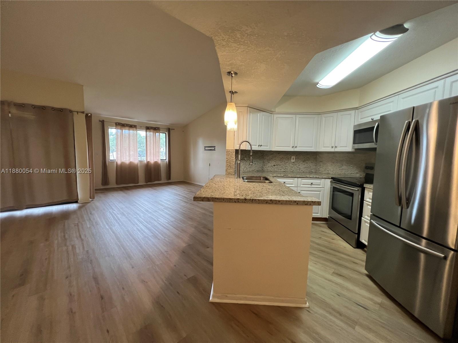 Property photo # 3