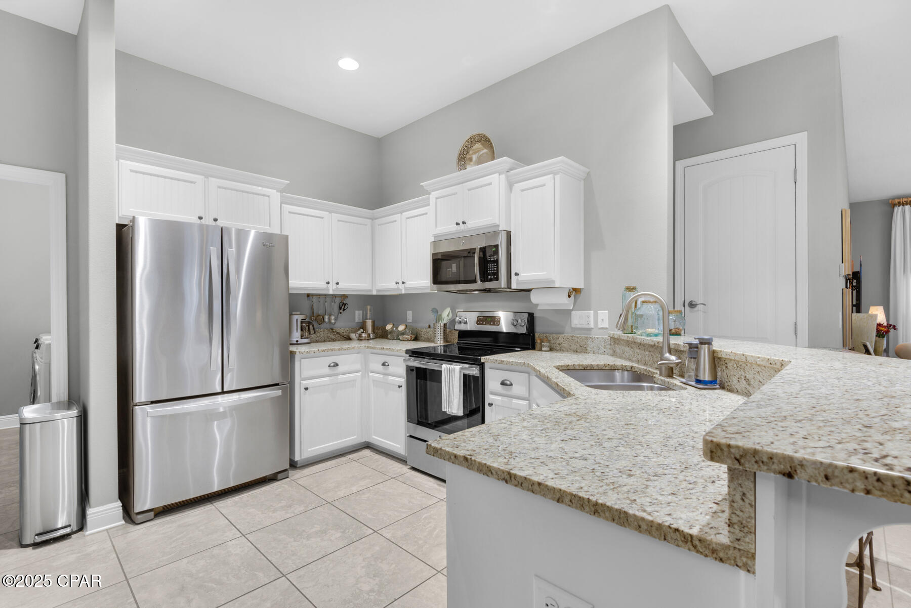 Y Sicx3ey_rybk1oogcmkys7wilyef1jwug3nxhbav4