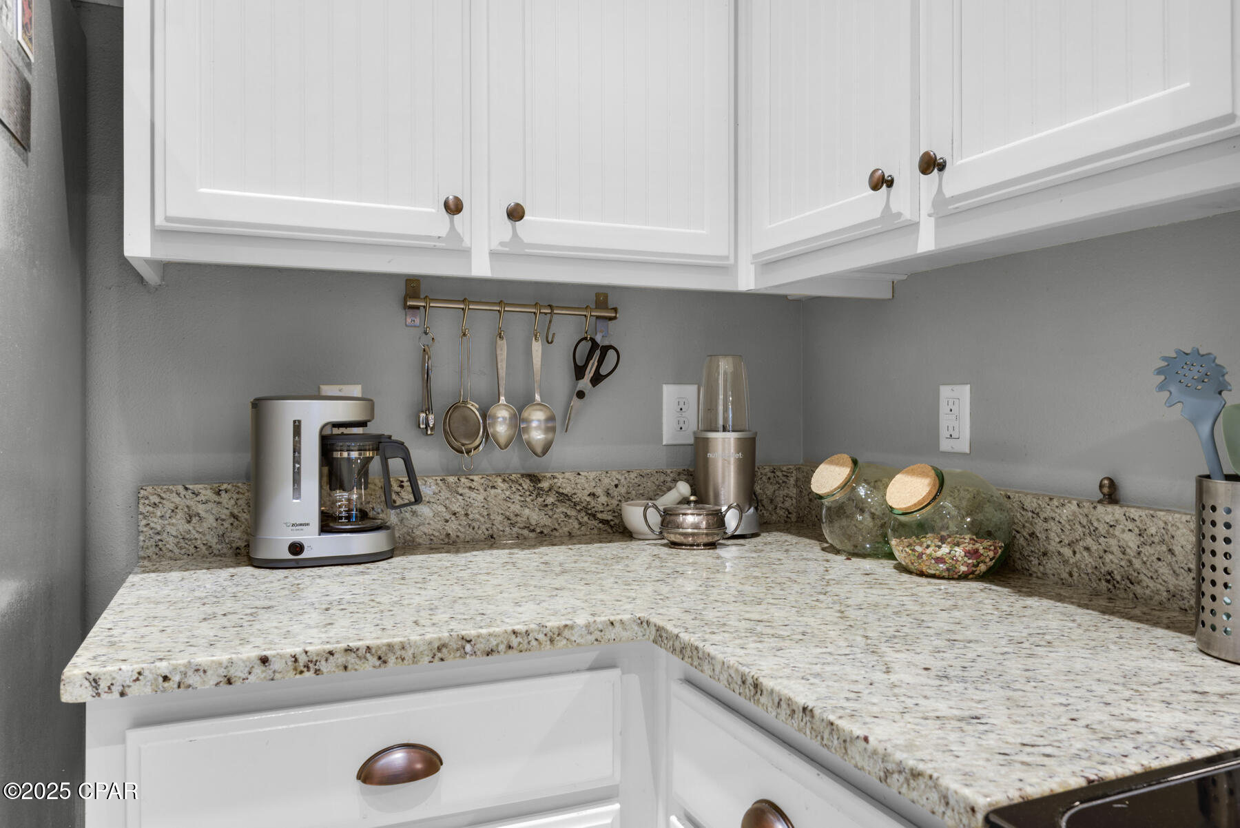 Kxbs1nzzsbagvkerf Xoi05lsvdfro8wsqgdlfvgyeo