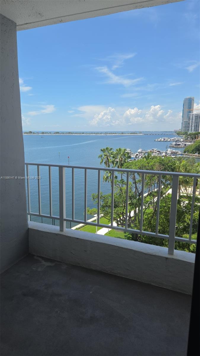 Property photo # 4
