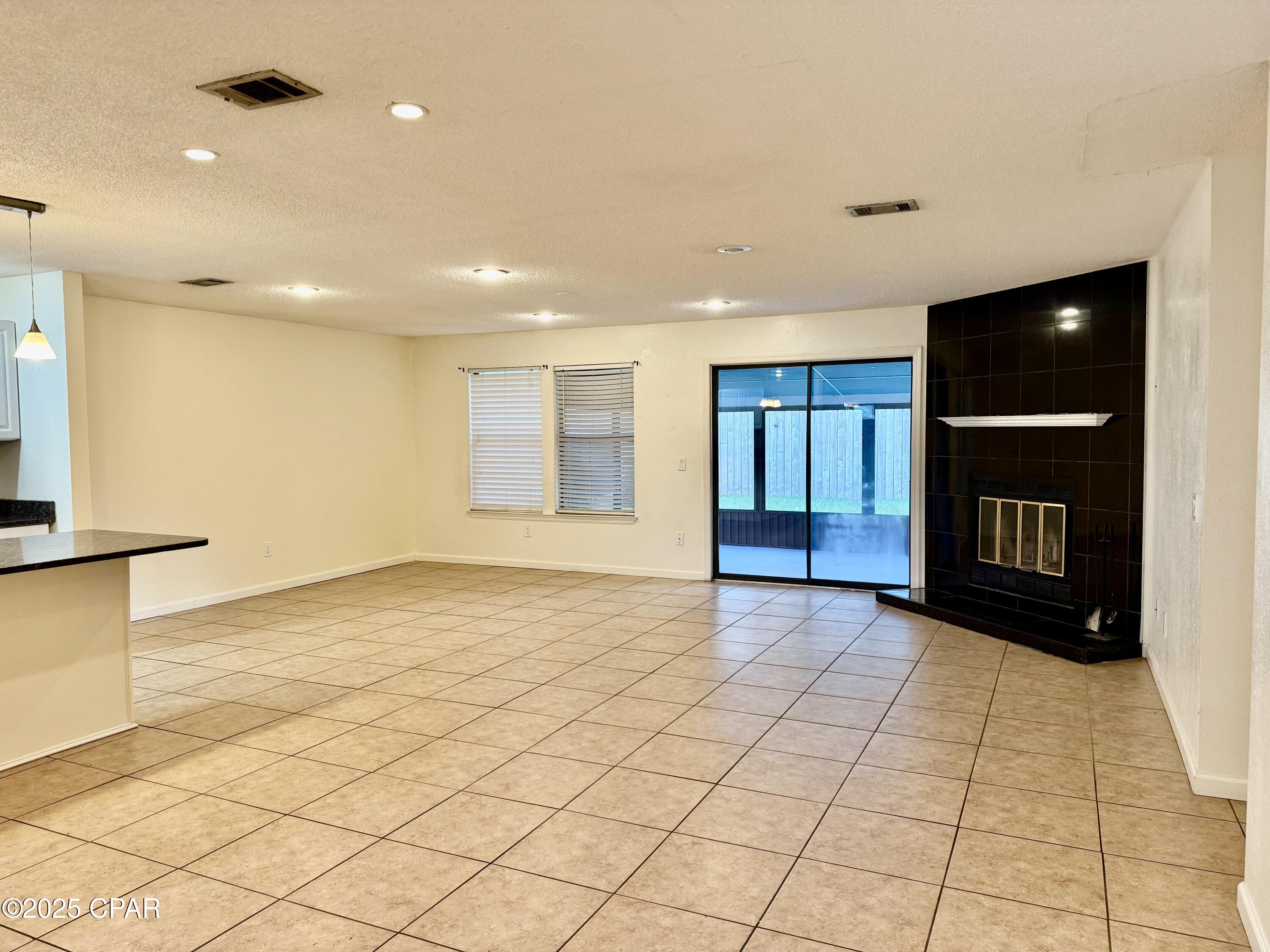 Kua_npc39x Kerfhlwg Kahxq814htsf V8dit1cox0