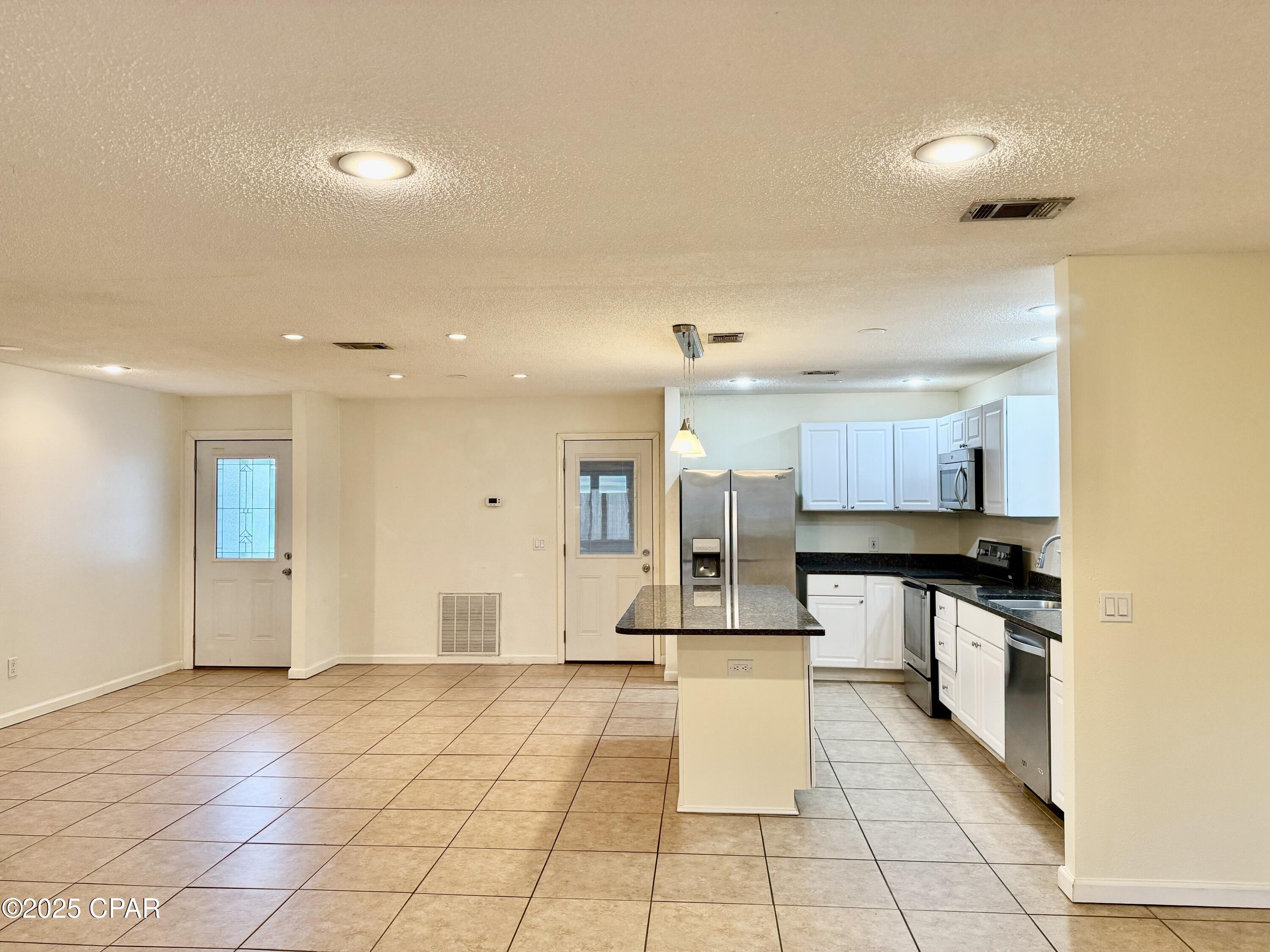 5tth98356cw4tzxfdj8 Wctqzzj1ssqxi8mz6pvqafo