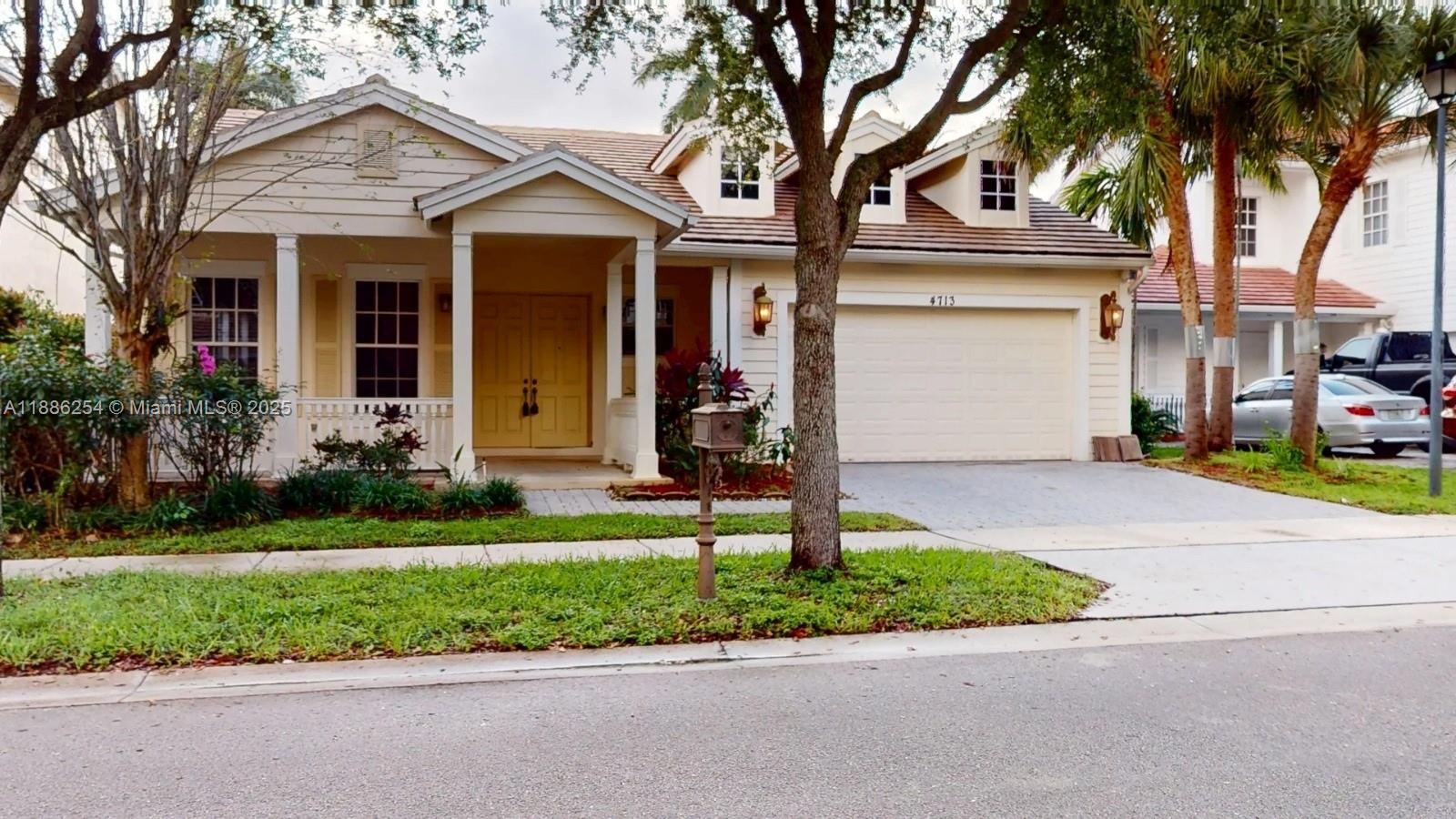 Lakeside Village At Davie