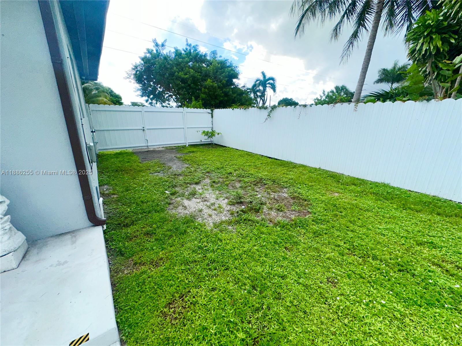 Property photo # 7