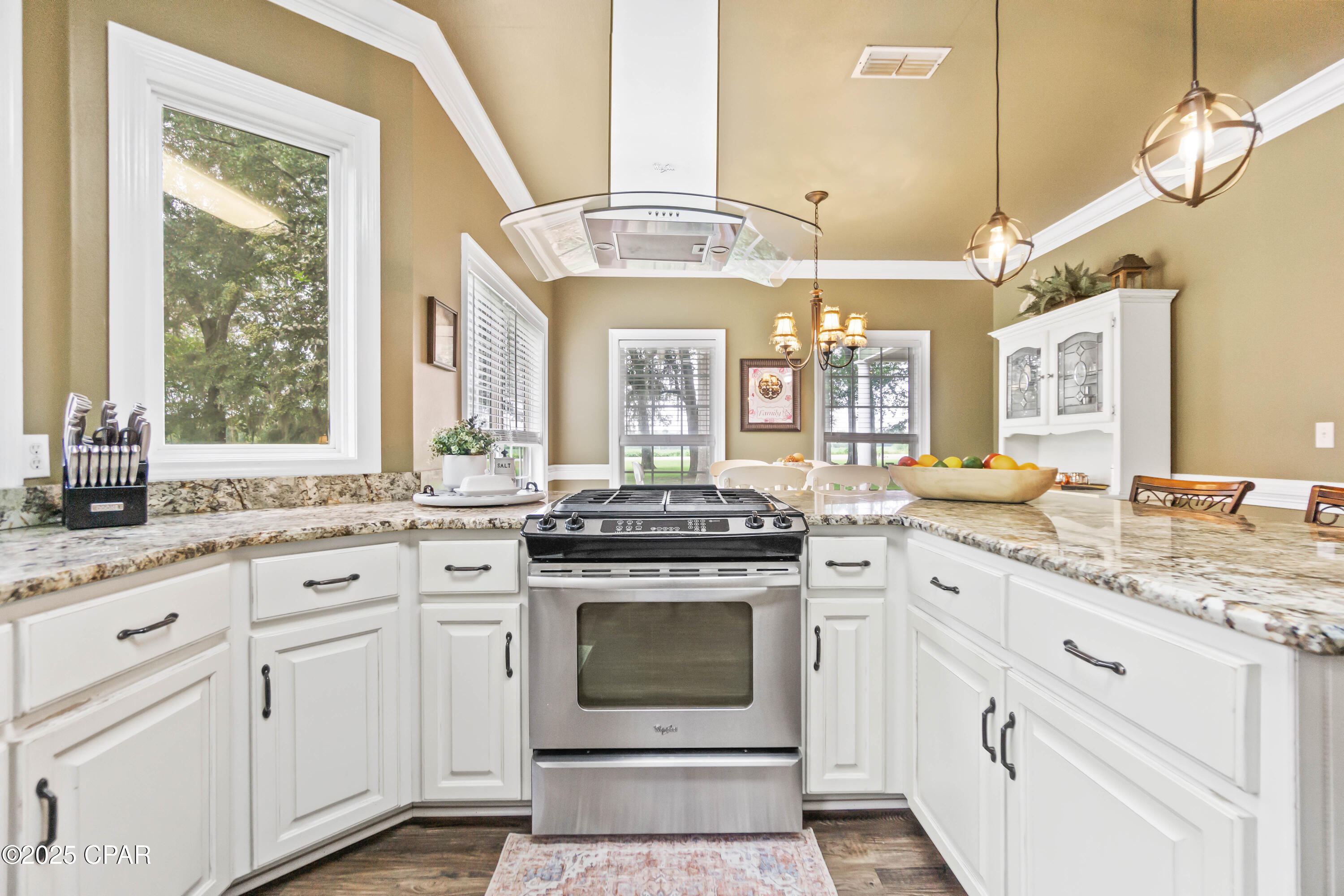 Cbn_nwszilumvwb 2jmixiatds1ykcnwwwfvmcjwpb0