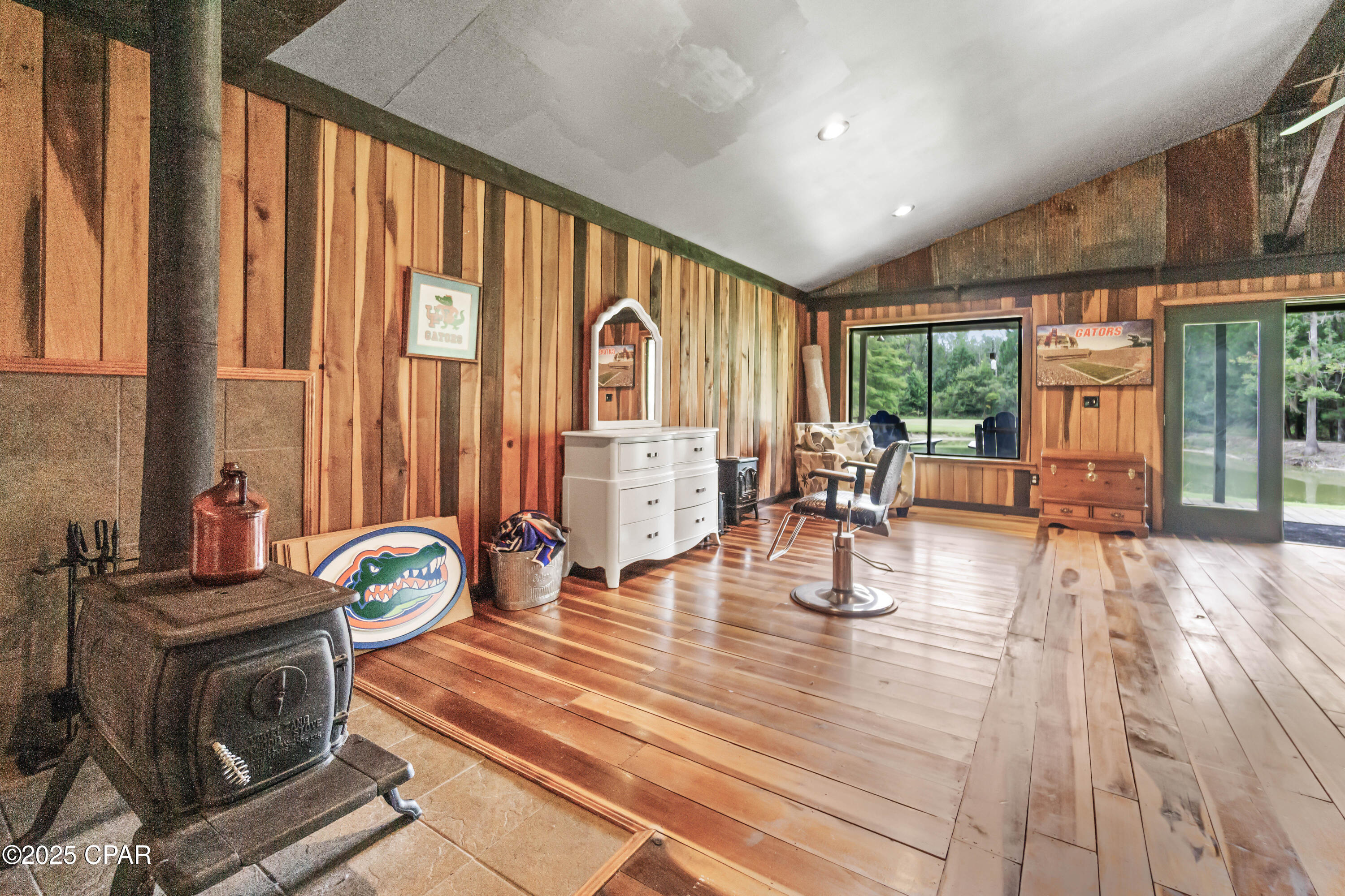 Cbom9rwtgmneyl_8_hbbuzhazyy9ui2gvz3l1ytusjc