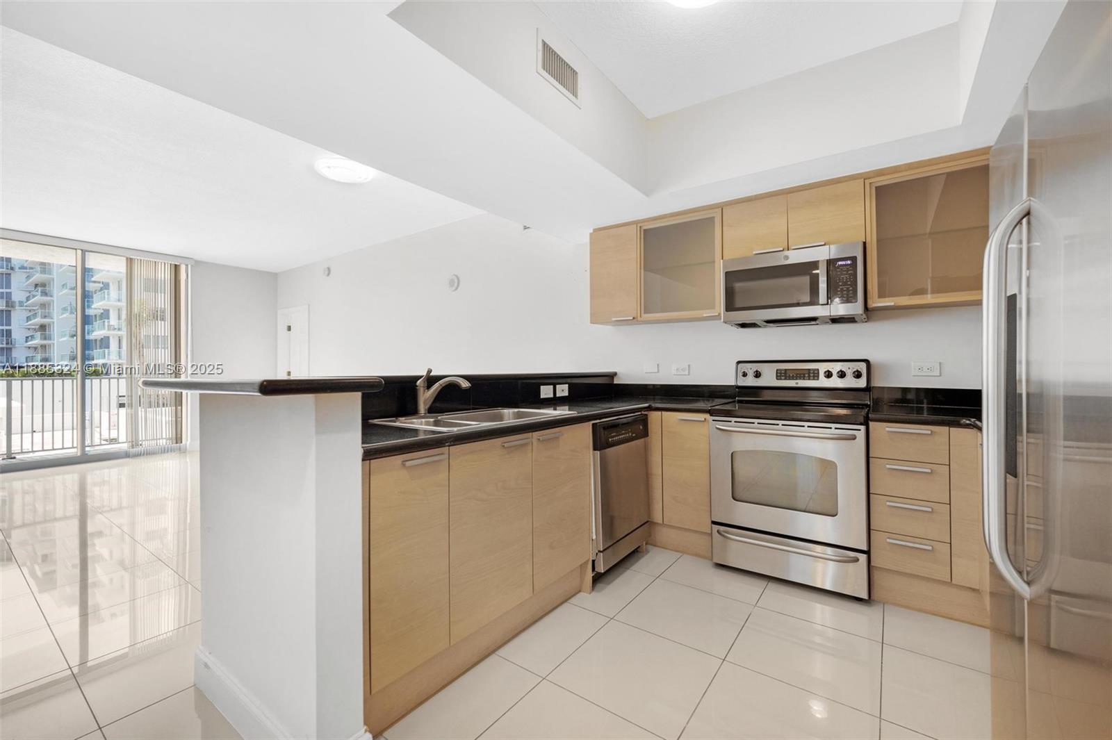 Property photo # 7