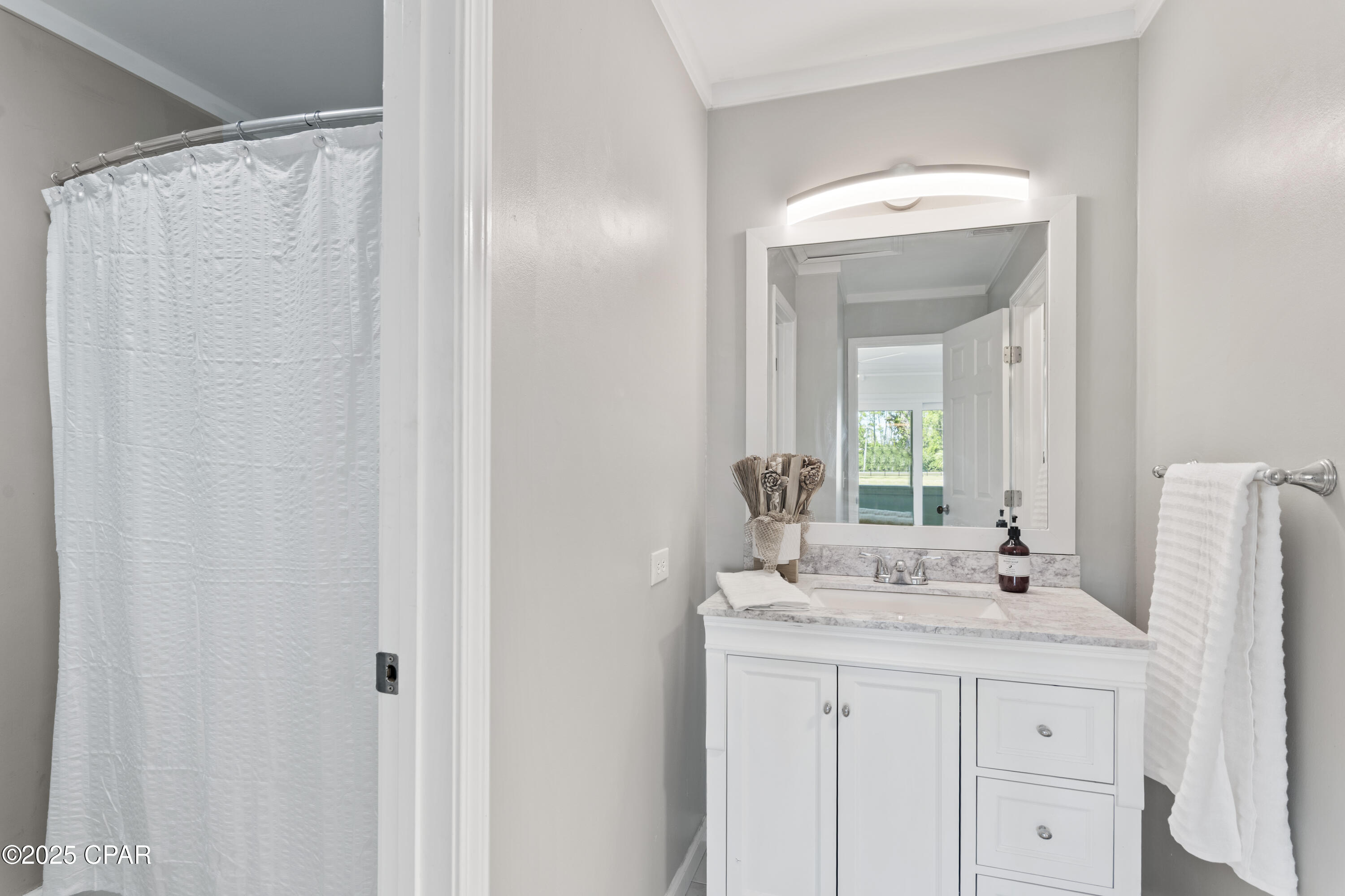 Bkyrpky54jzvwej 1xkwv5xwz9uy78azehtmr2vv9qe