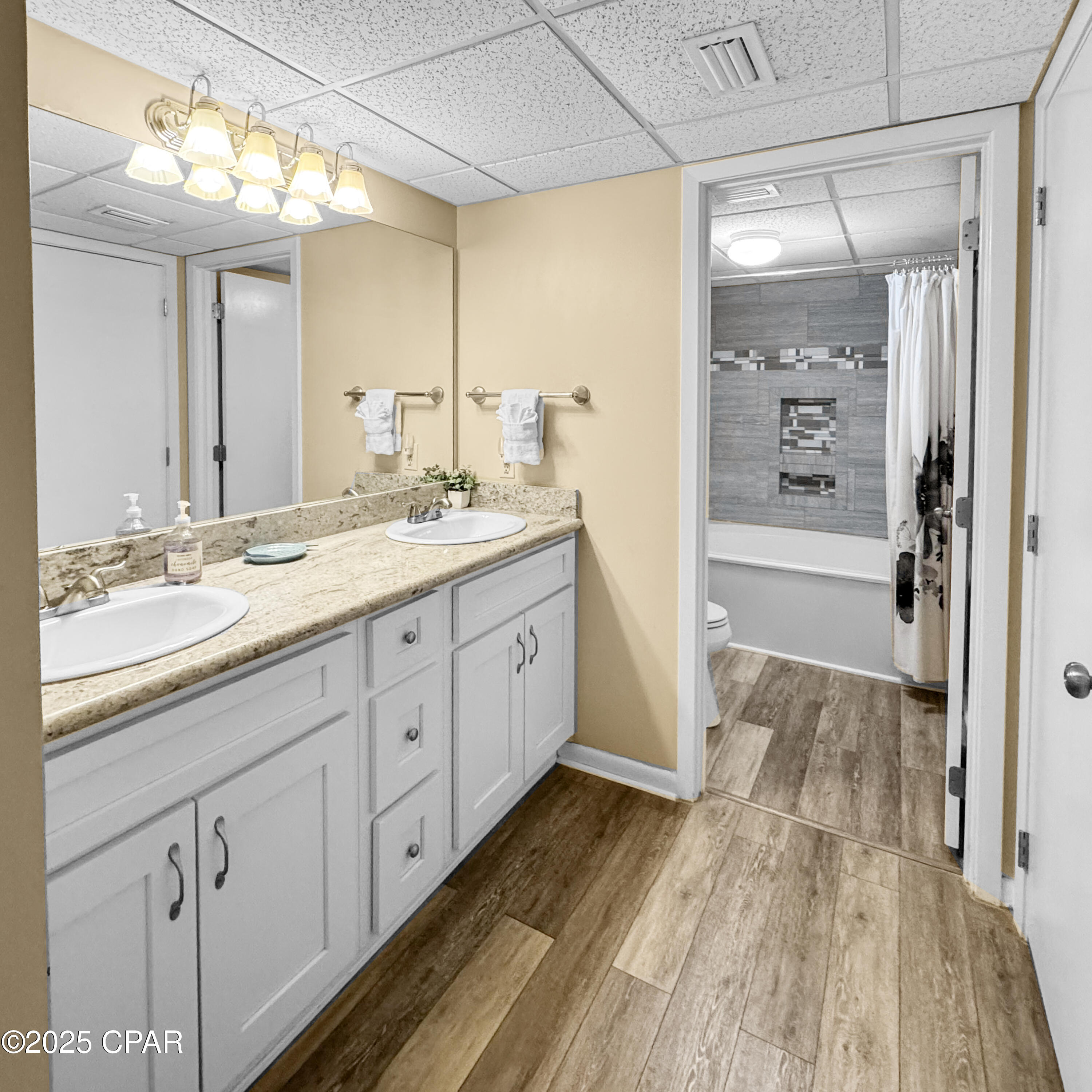 Zdkqh74rwoahbtfogdpxzfuskpsho4vcg5cm7wesmsq