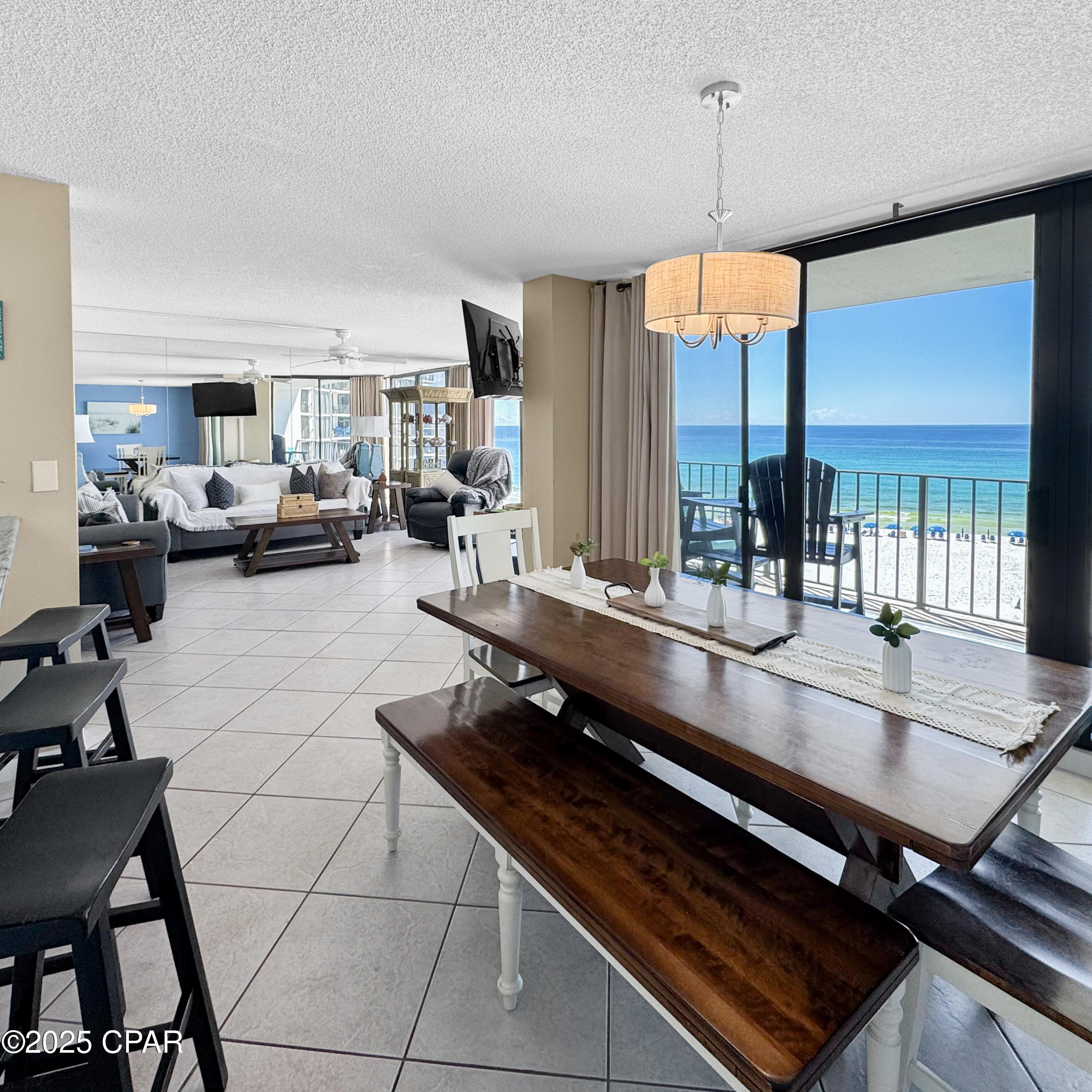 Ul3kgouzjbvo4dqdb55f_hvz8ba_illy3cxyve9vv4g