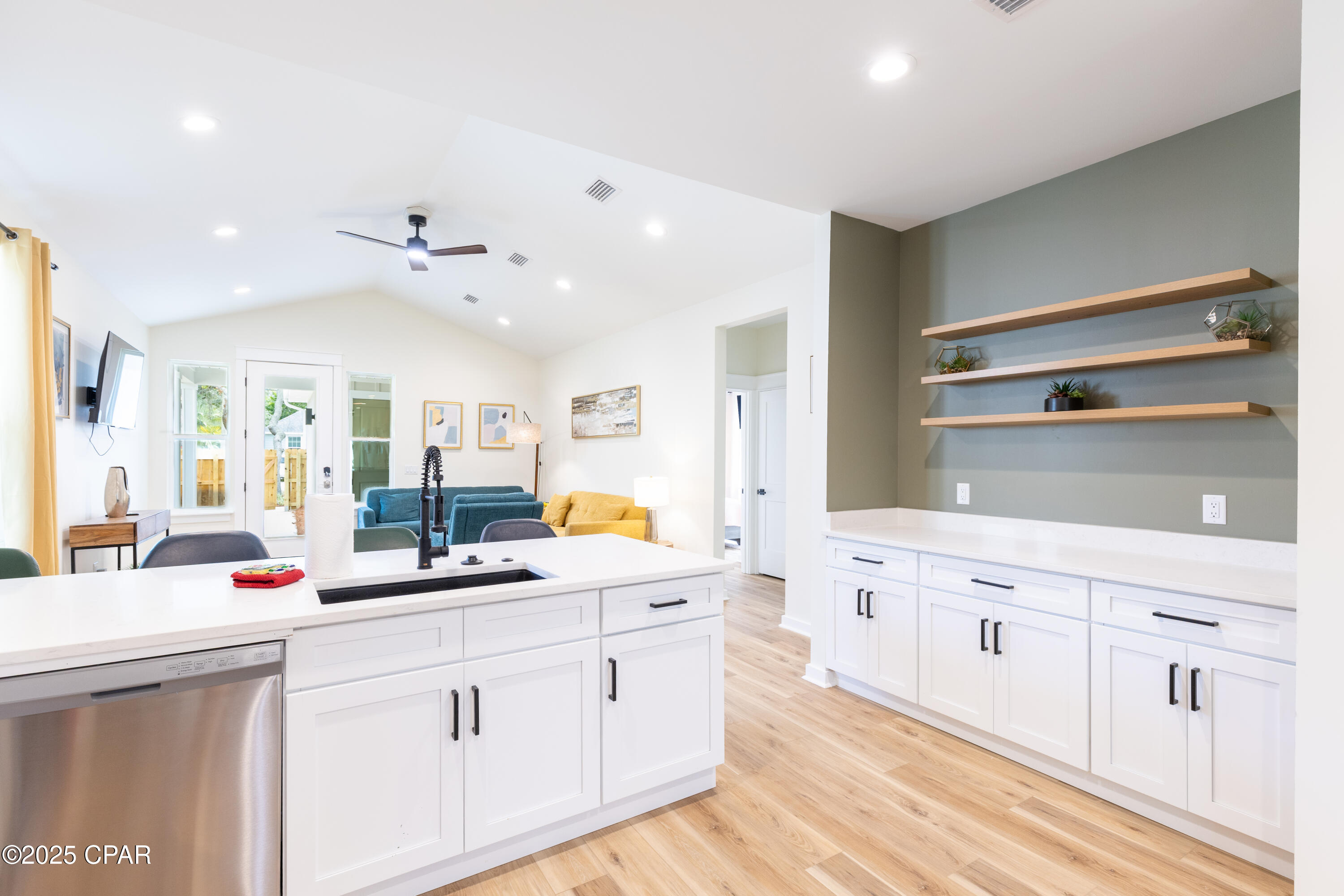 2oshhhgjtj9l9ltpqi V0ppqb3chzub39m1o84fdgyc