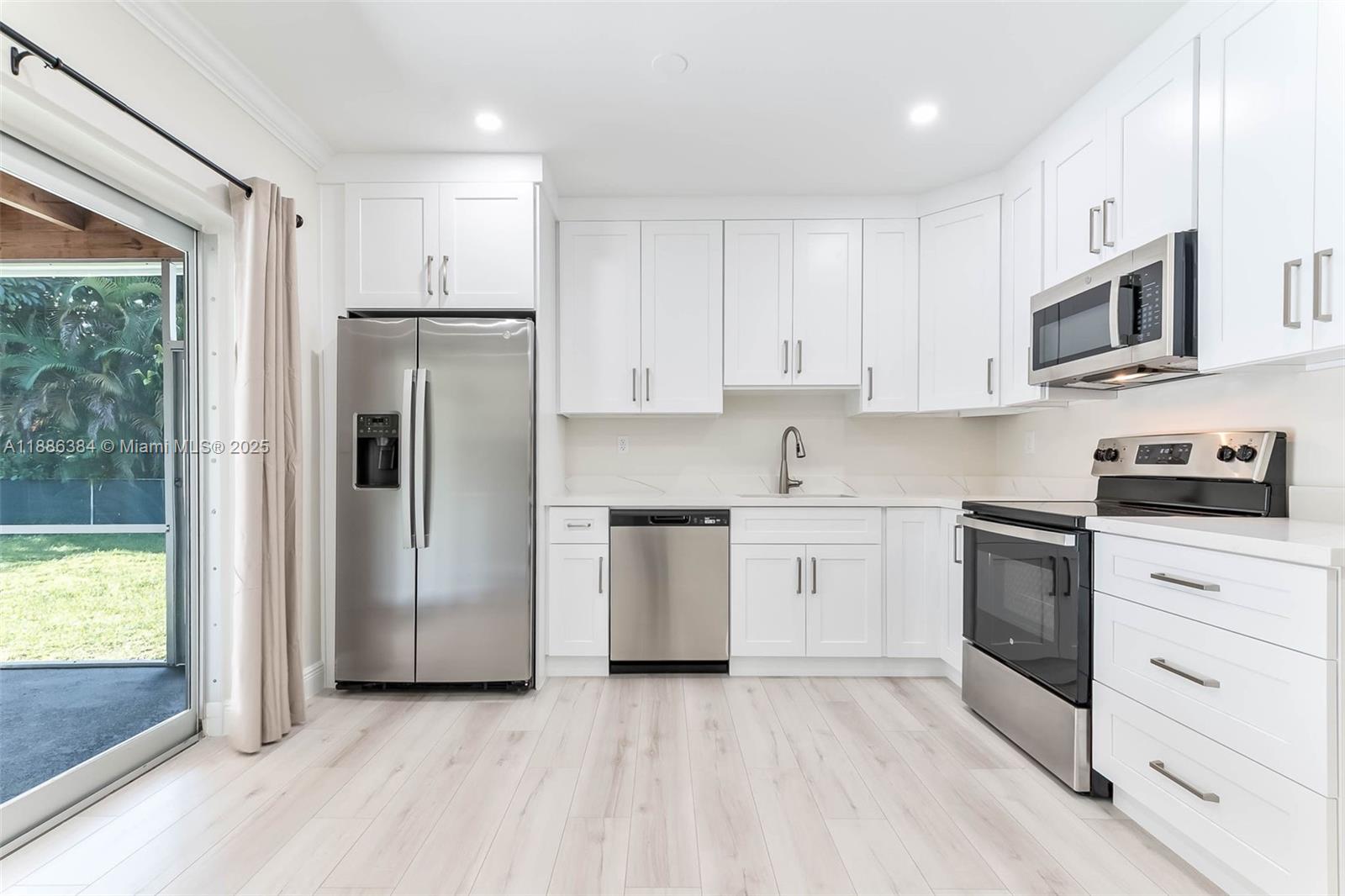 Property photo # 4