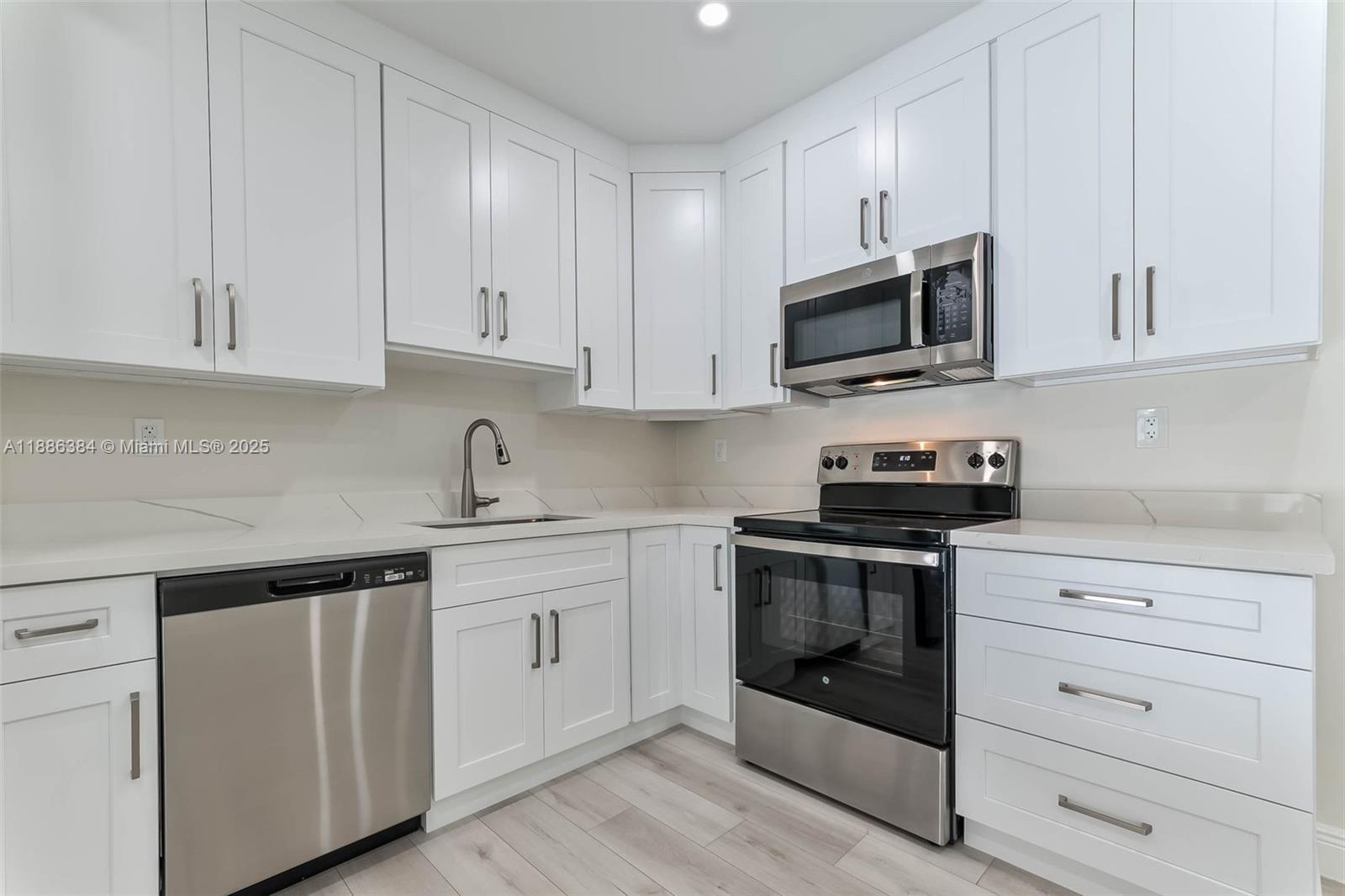 Property photo # 2