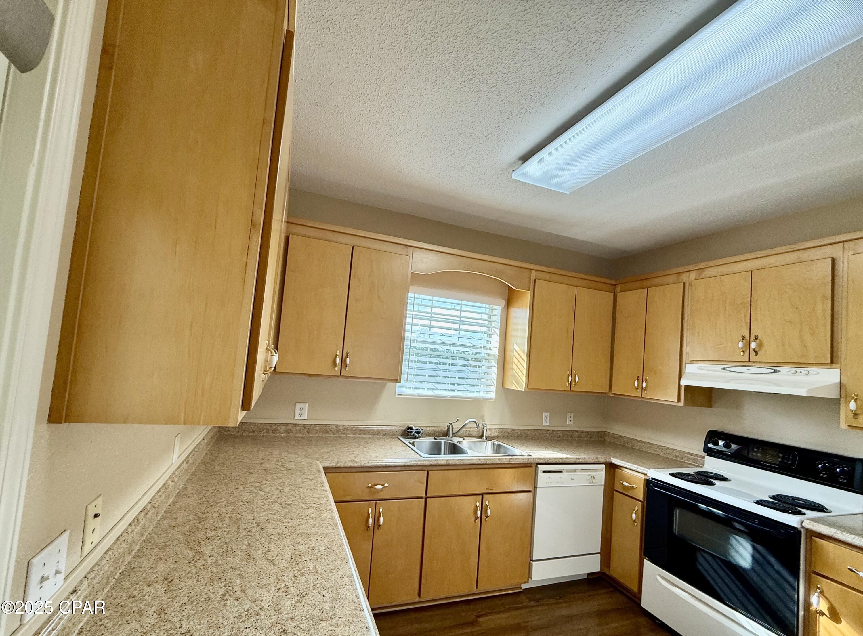 Image 10 For 4923 Flynt Drive