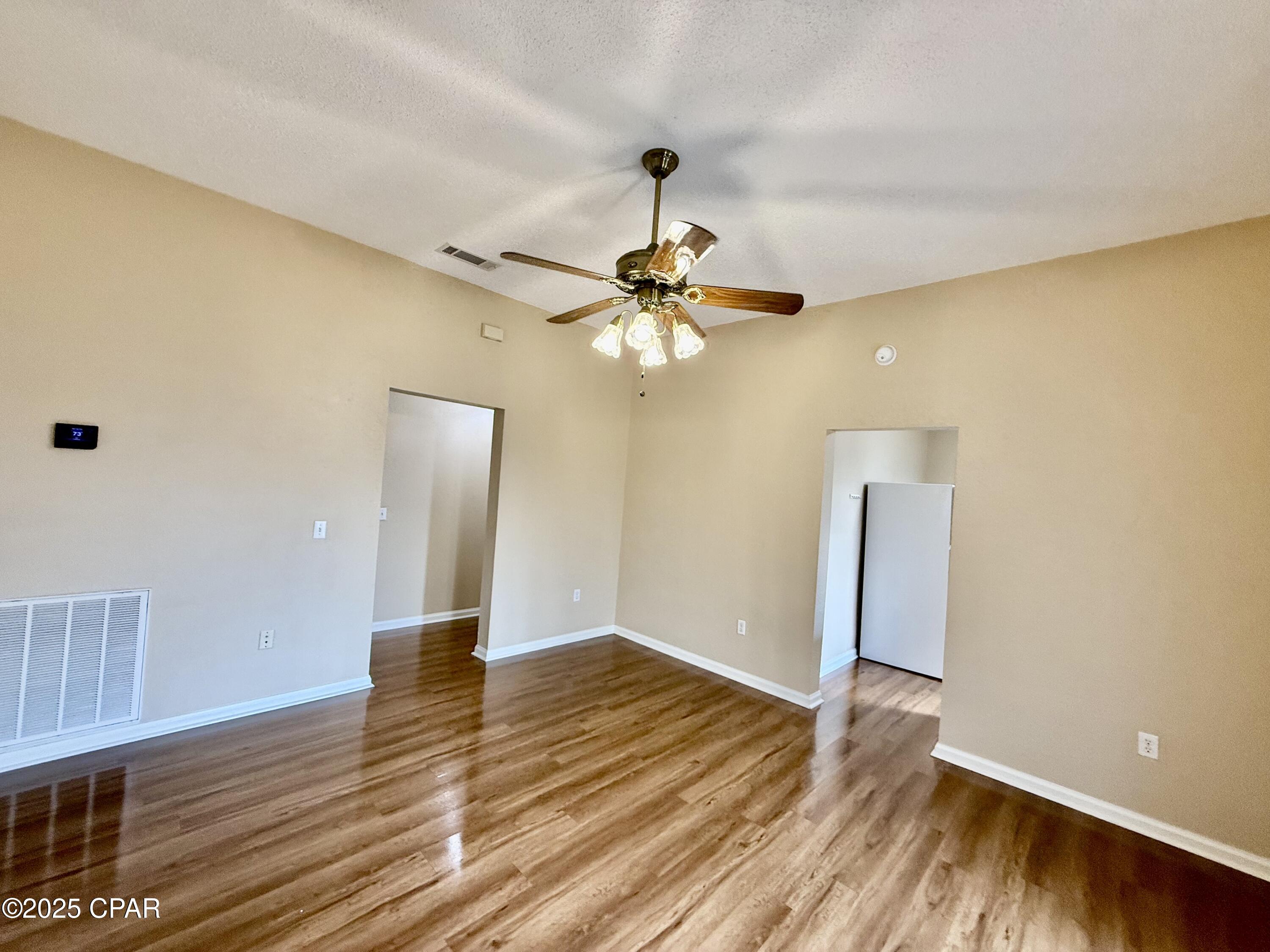 Image 11 For 4923 Flynt Drive