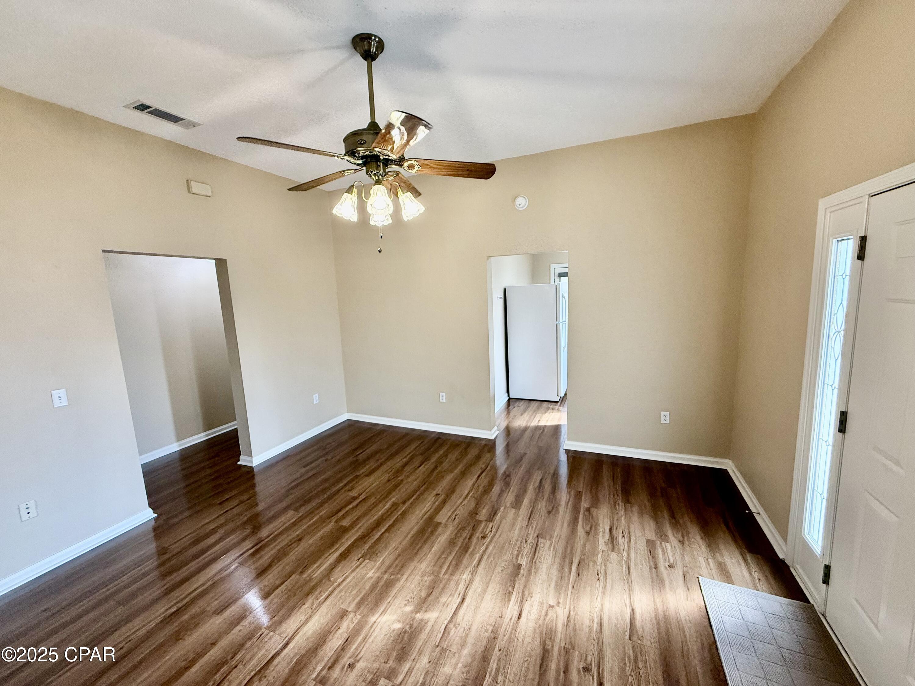 Image 12 For 4923 Flynt Drive