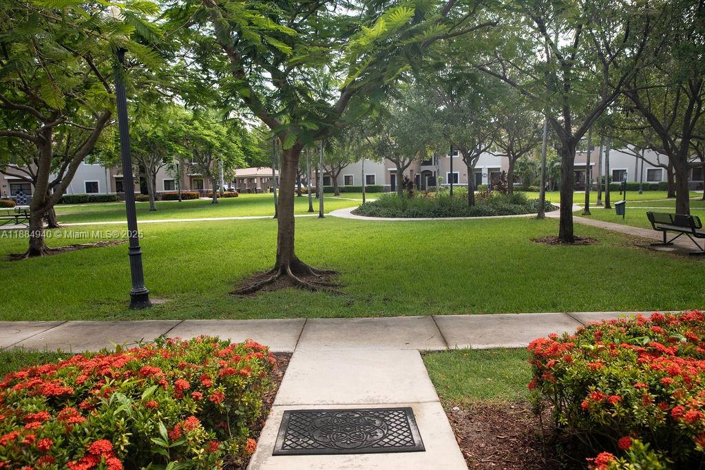 Property photo # 9