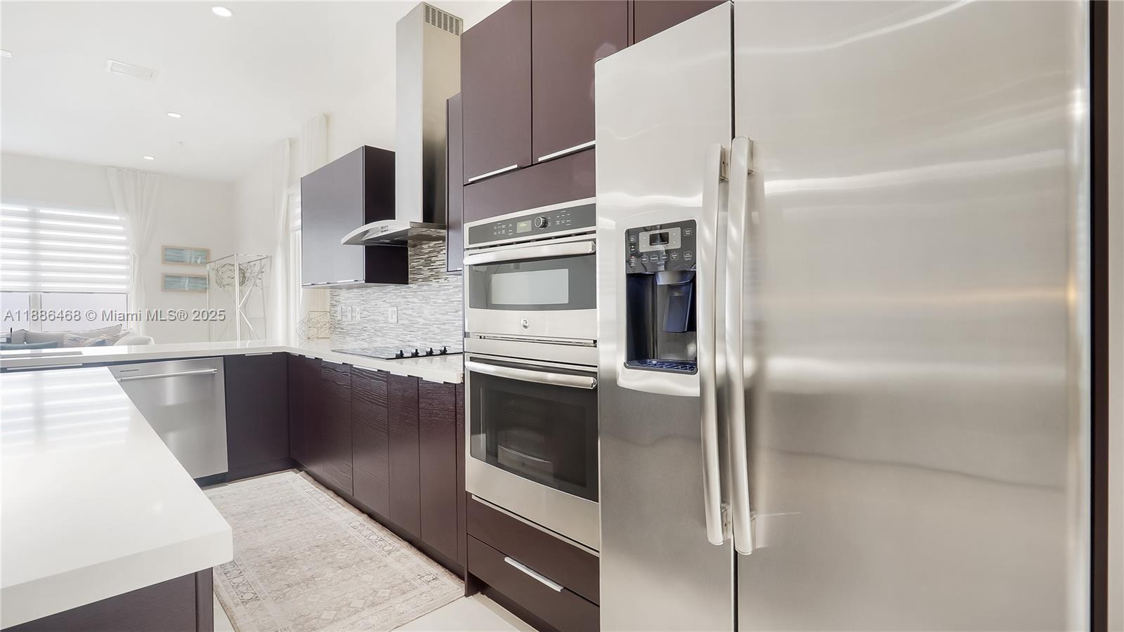Property photo # 9