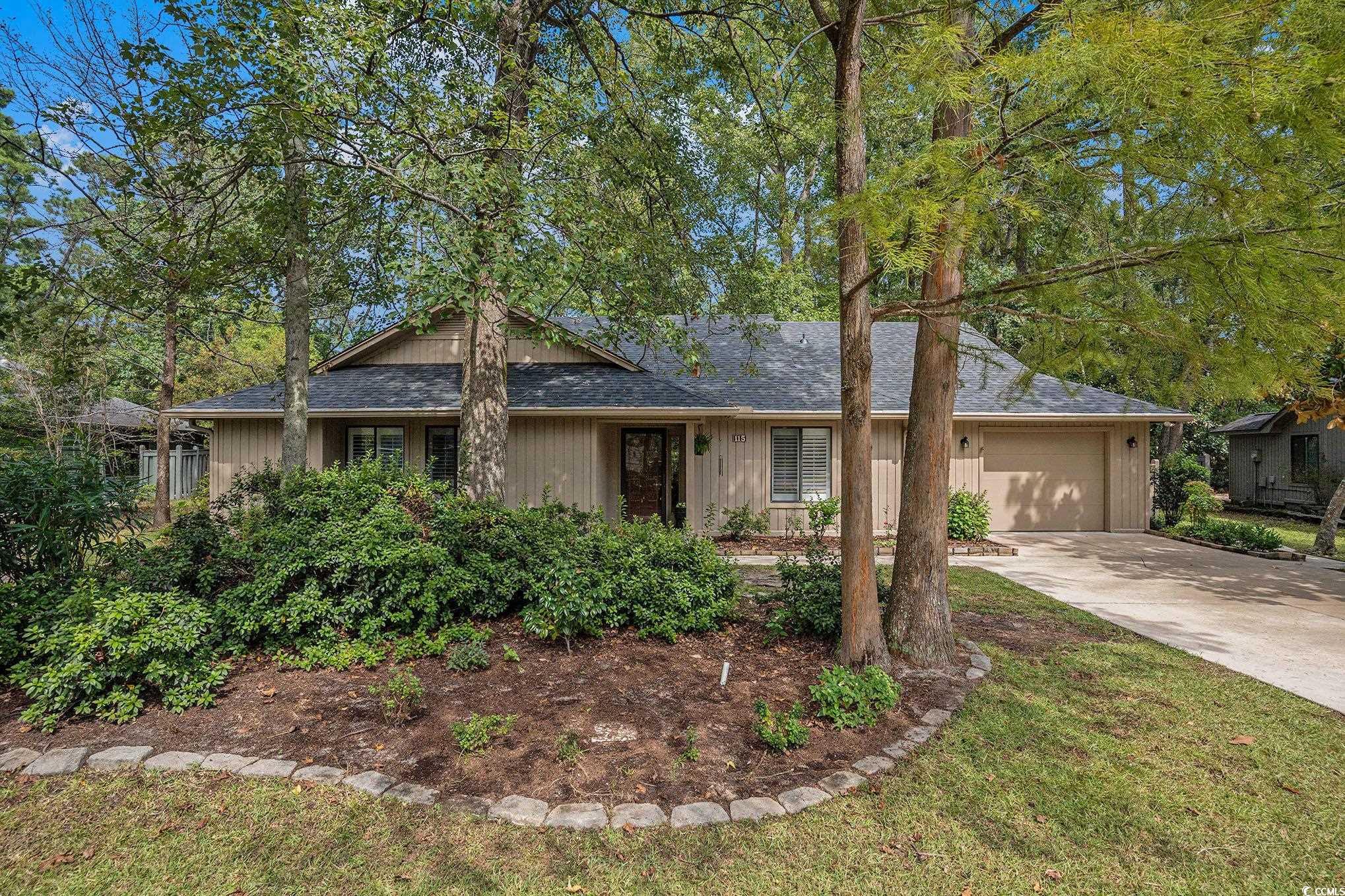 115 Hickory Dr. Conway, SC 29526