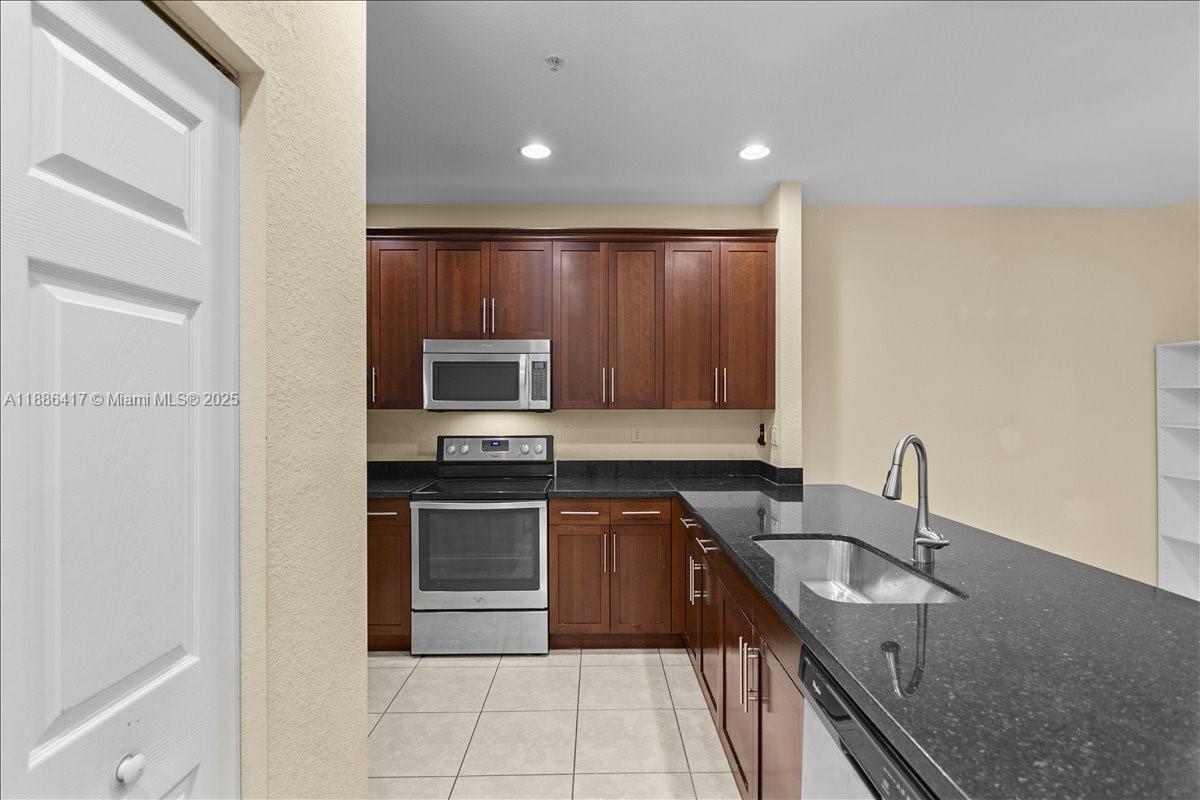 Property photo # 2