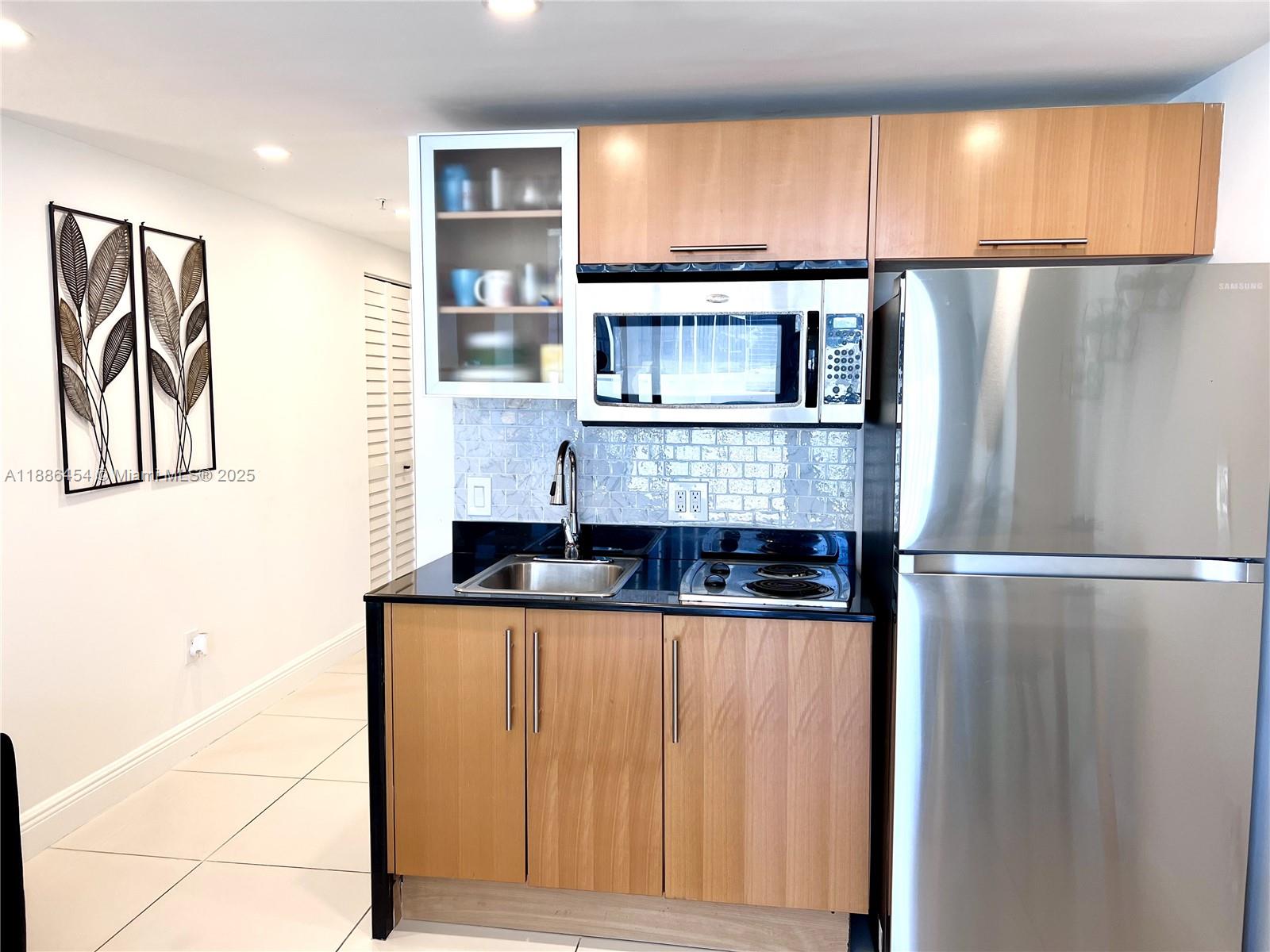 Property photo # 8