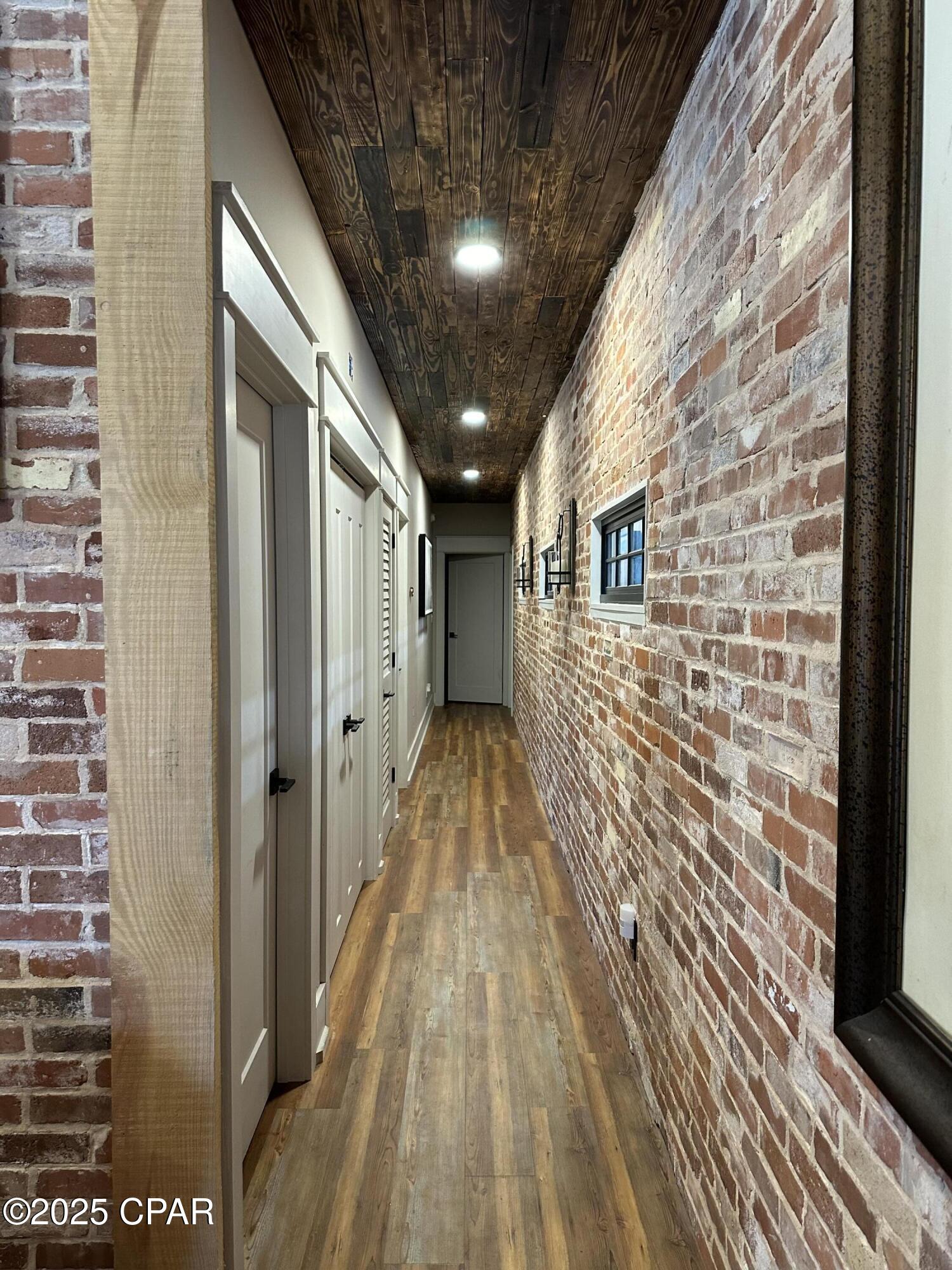 Soraxhhyazxrrdejy3vya2ktz8pmeo E02ii0uzom1s