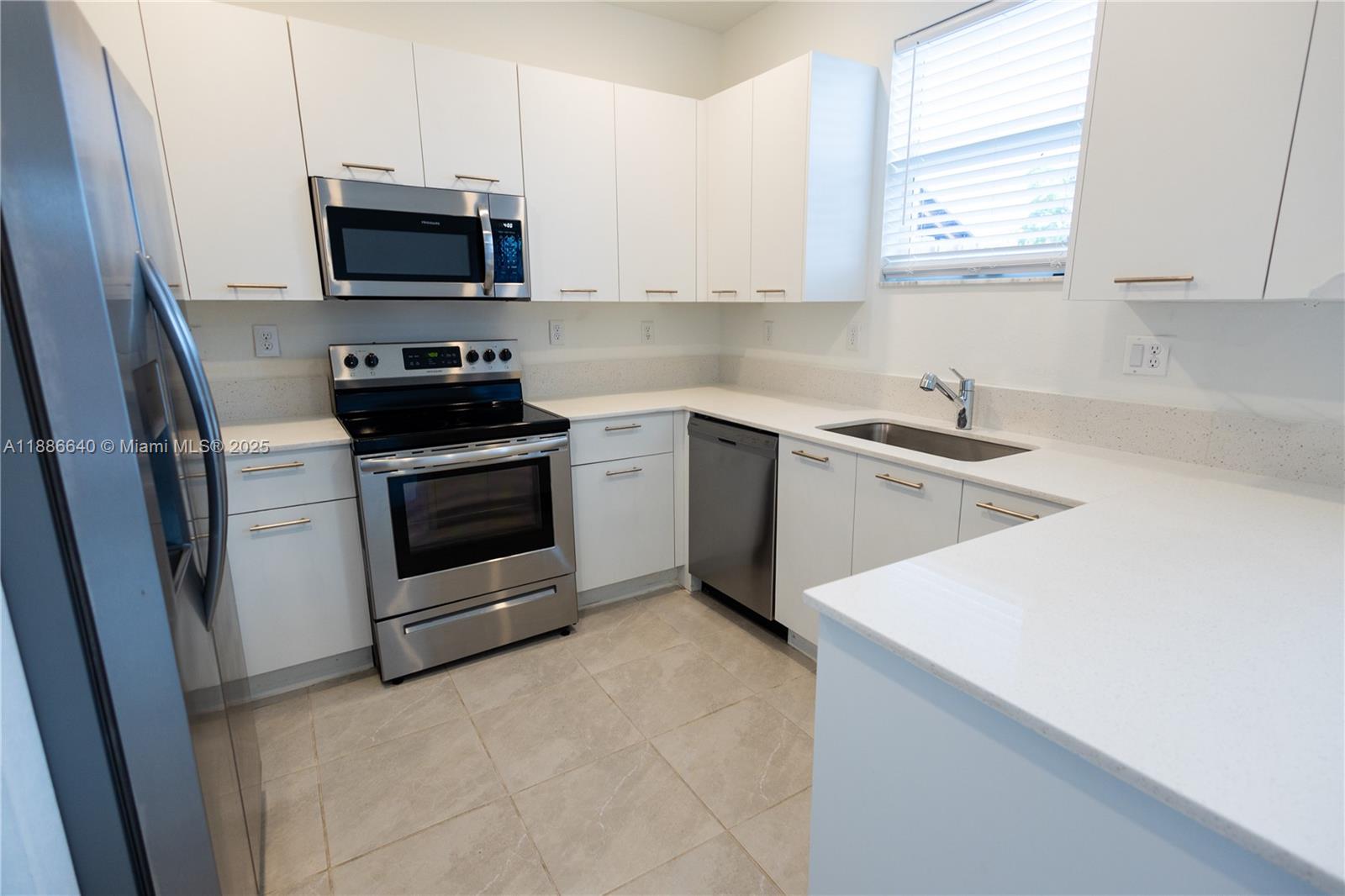 Property photo # 2