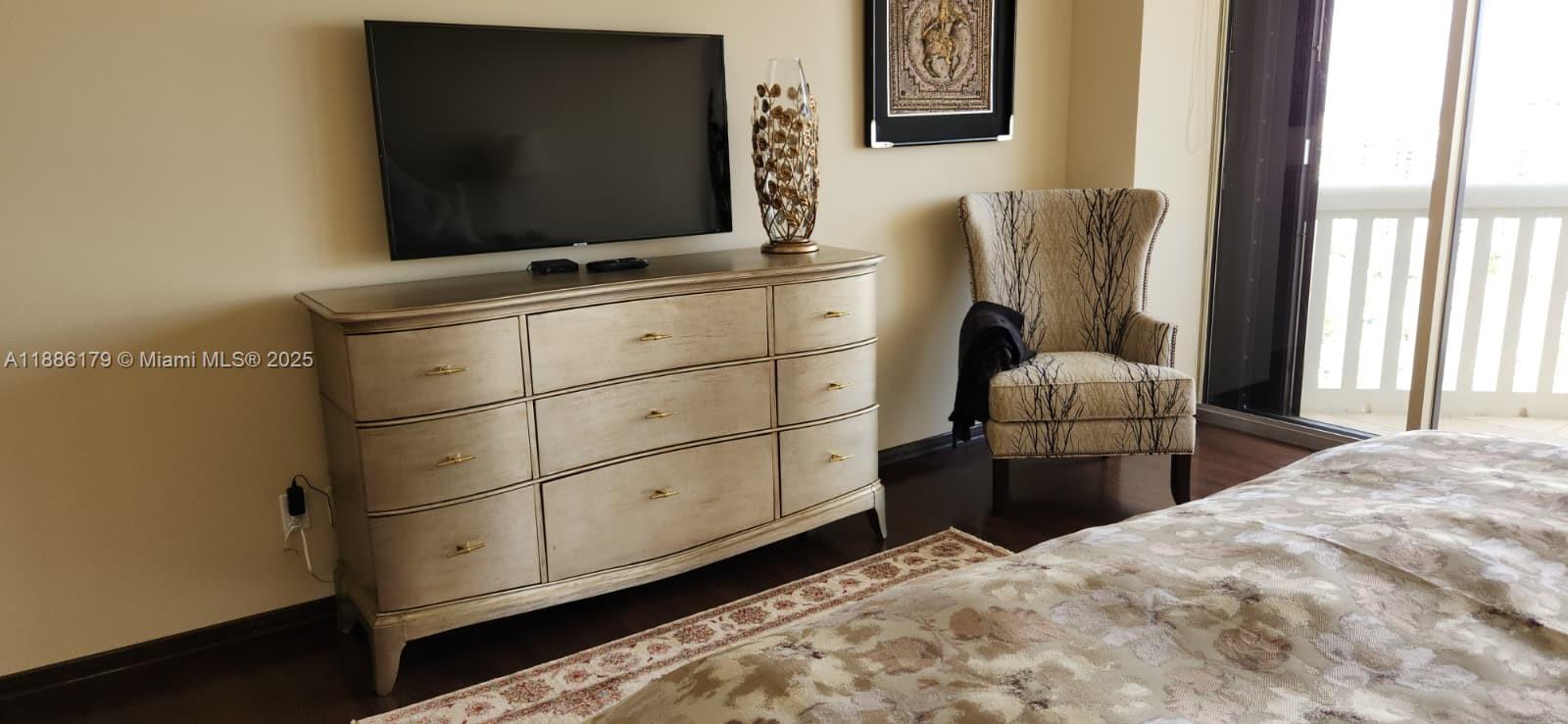 Property photo # 6
