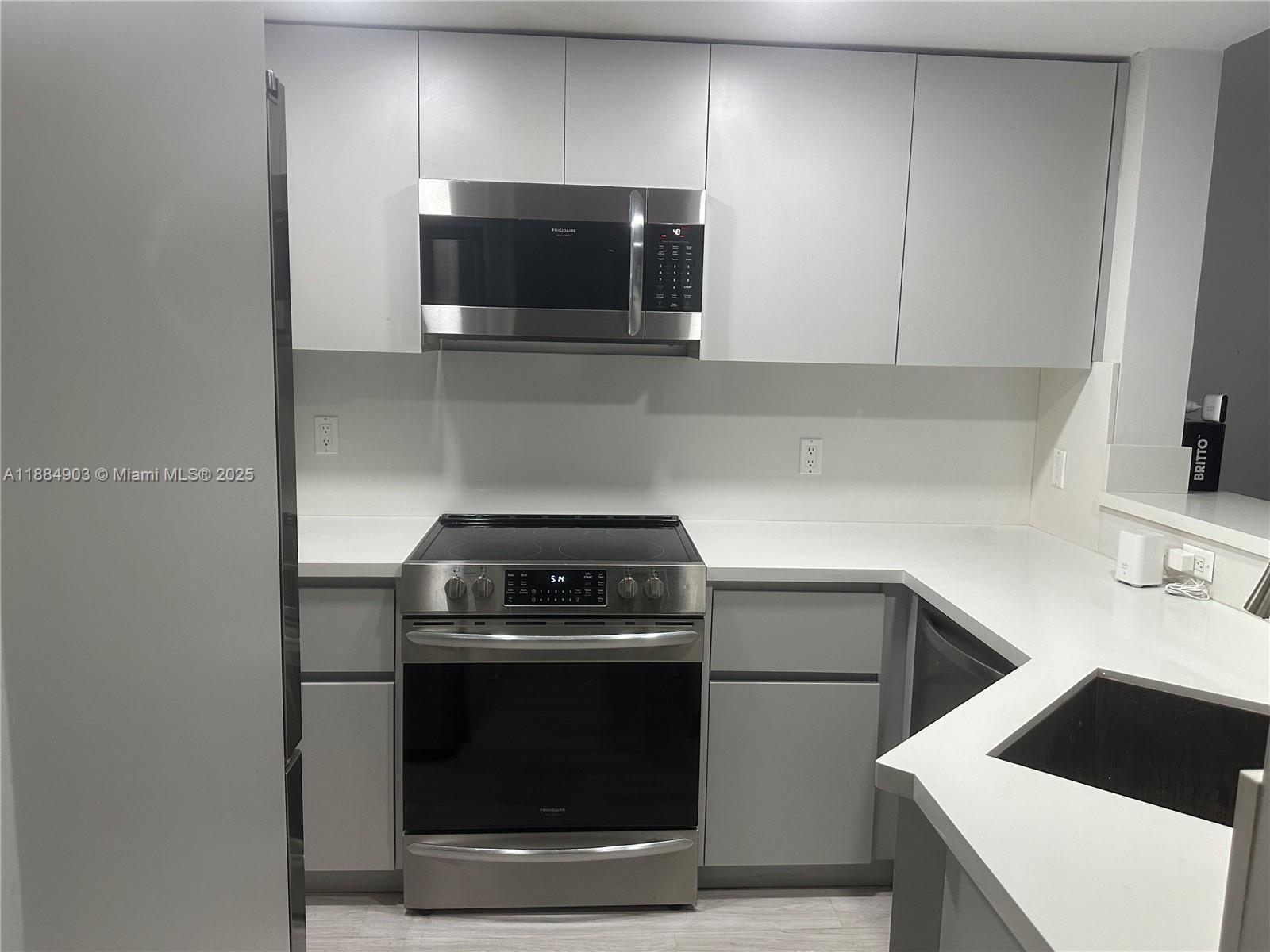Property photo # 2