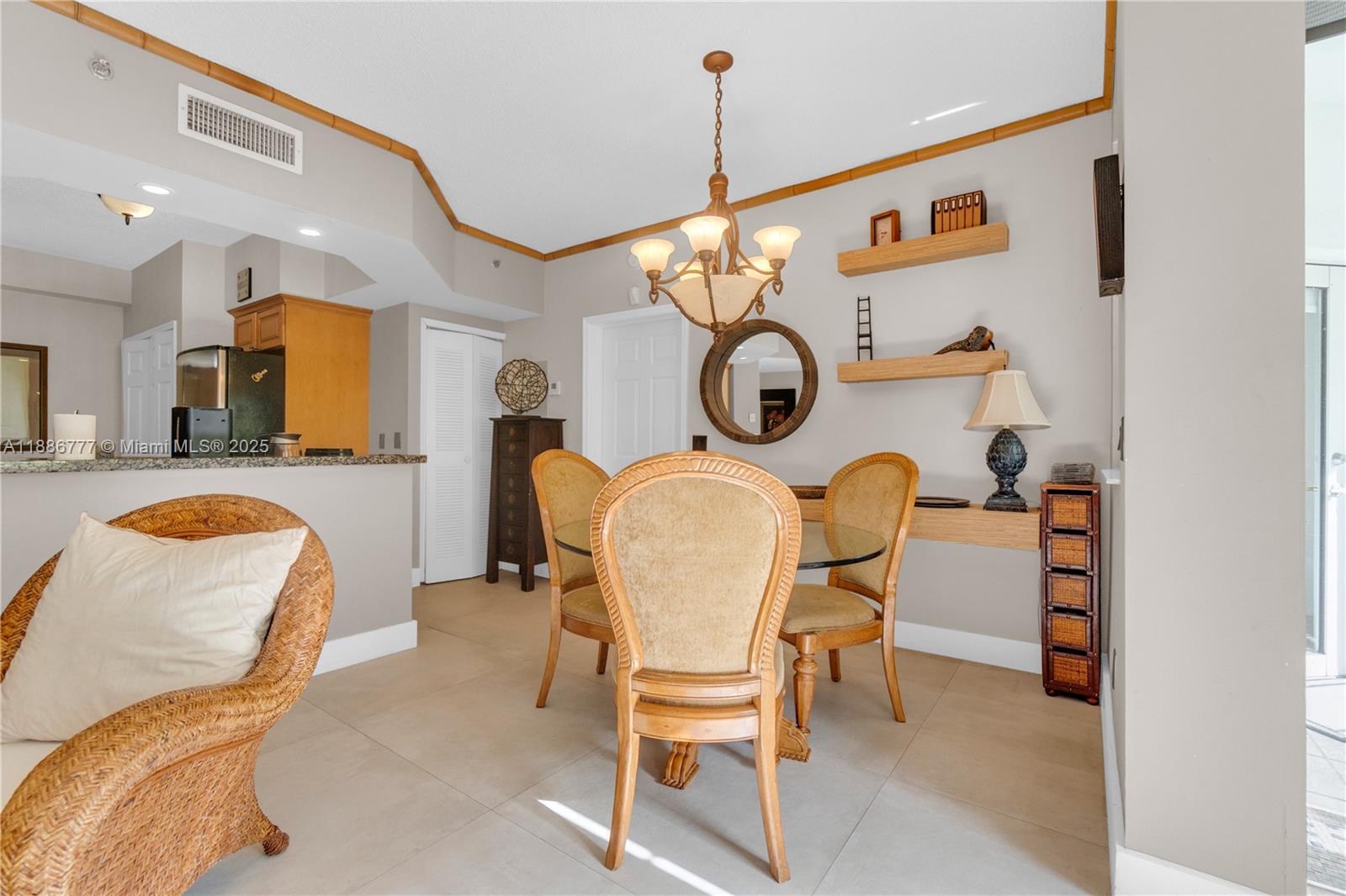 Property photo # 6