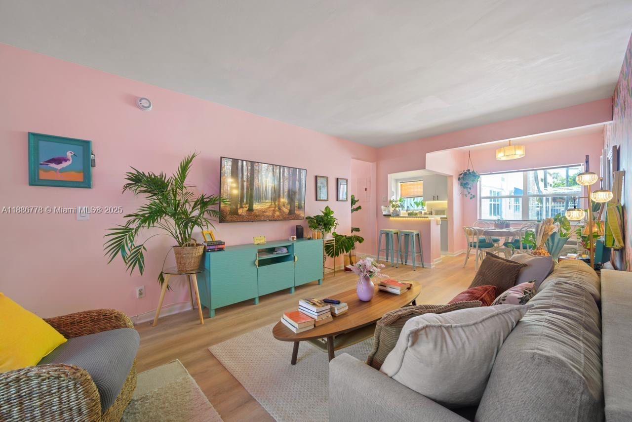 315 Van Buren St Unit 104 B, Hollywood, Florida 33019