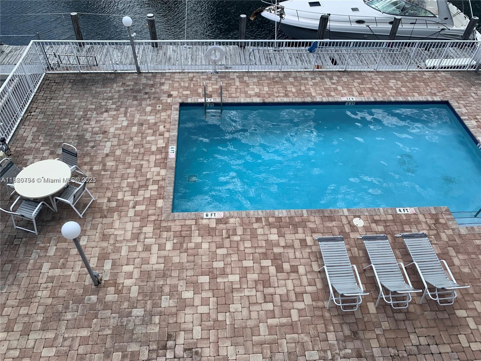 Property photo # 6