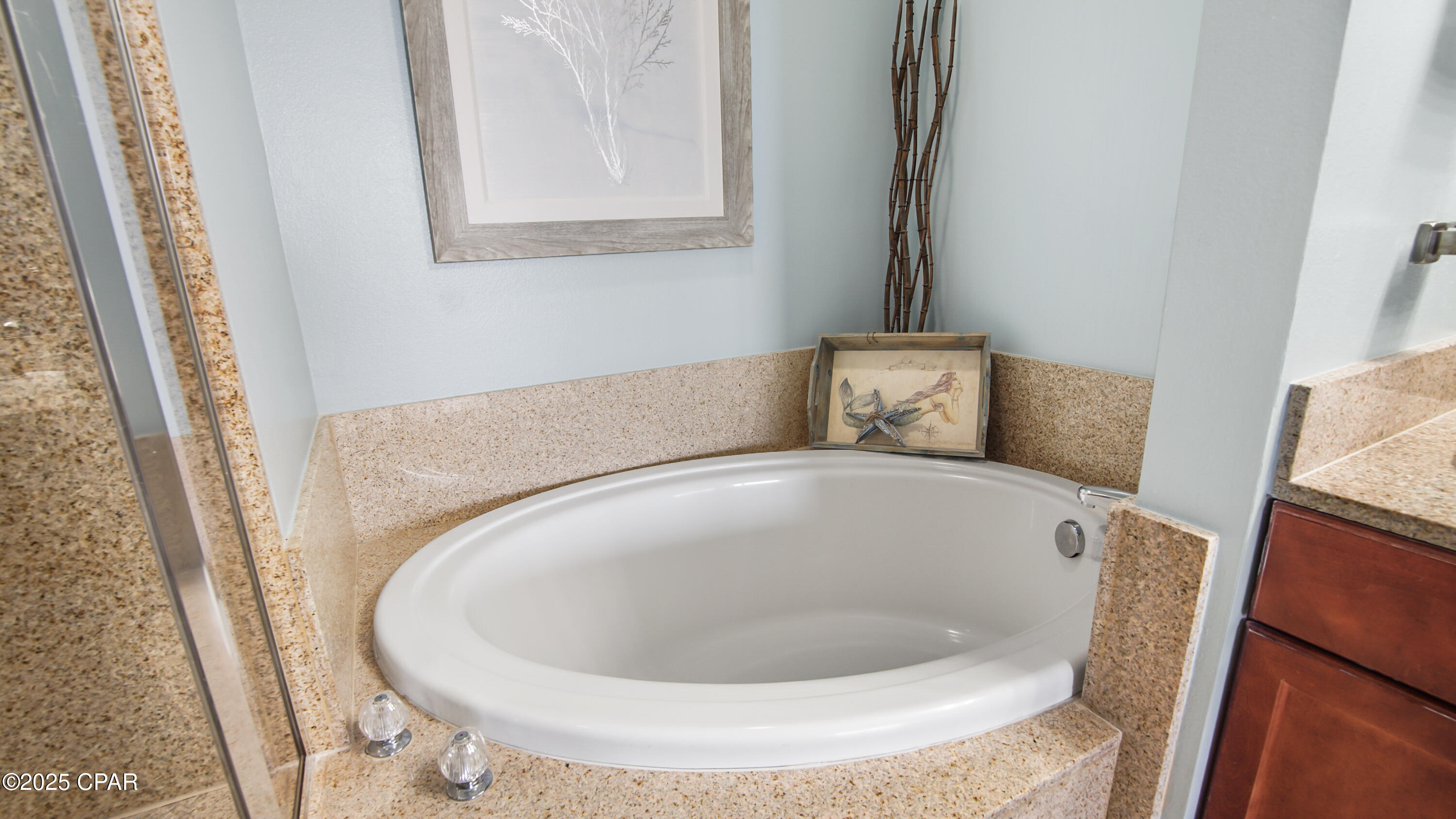 Oobyjhhb8ljjq7gxmrwo_nzu Gnrwbzd8zxhf4c Vje