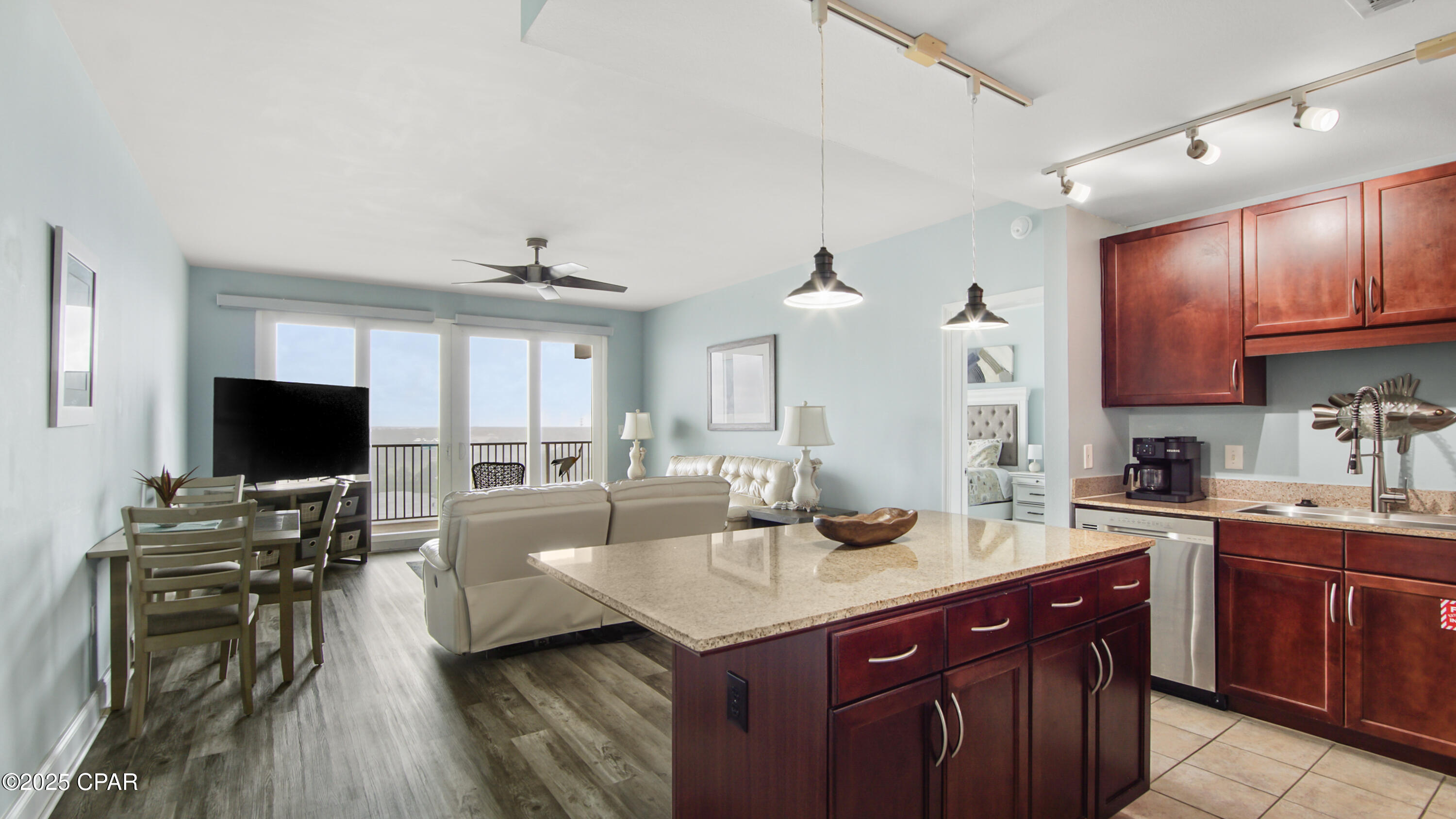 Unomm7_imuvuh3pyf5dzwa3qllsafx5smbp4kkxt8a8