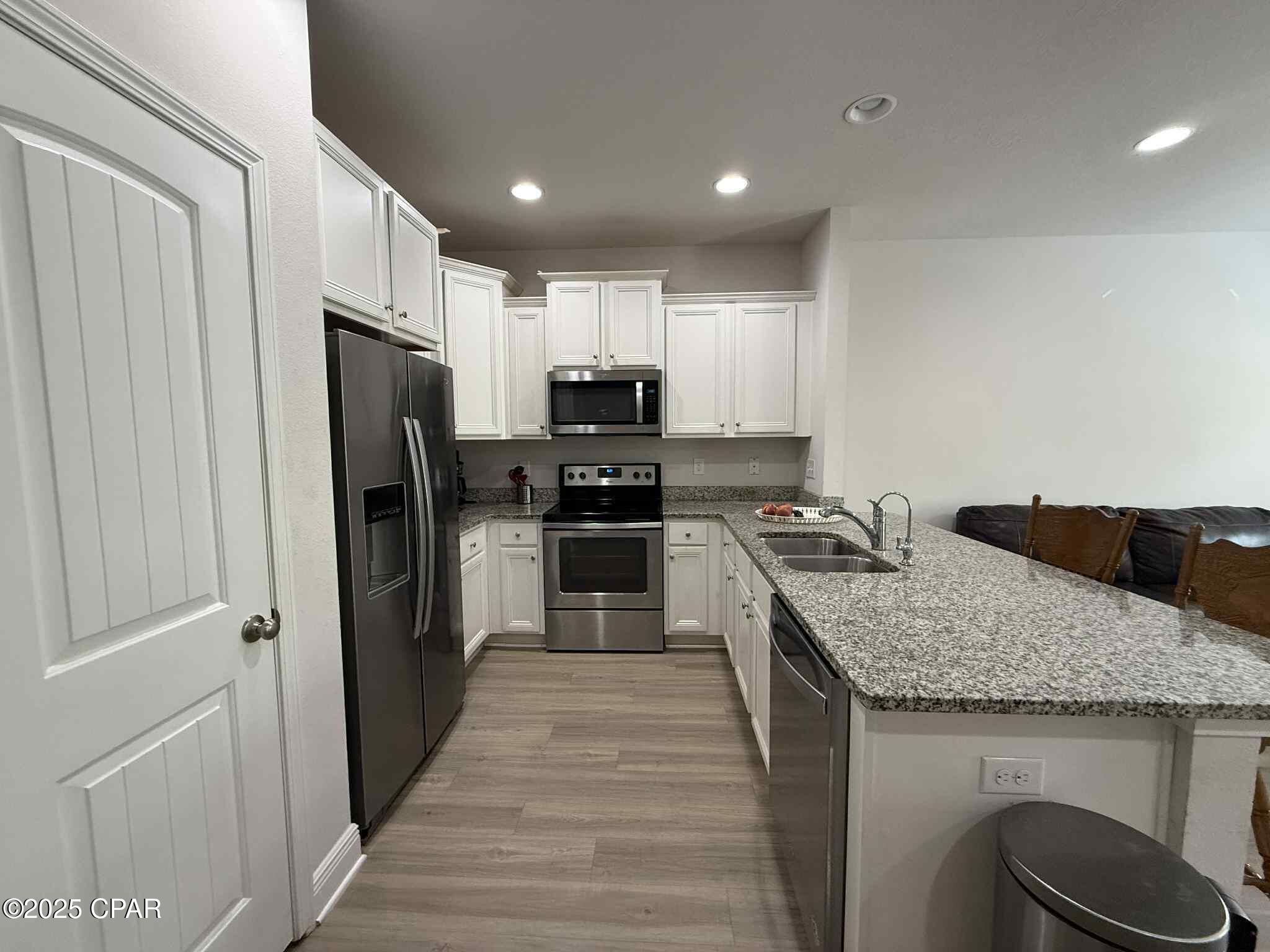 R0ddygrlqfzvxlmk_zdydrkugh6v2i8dm5ou3d_axhg