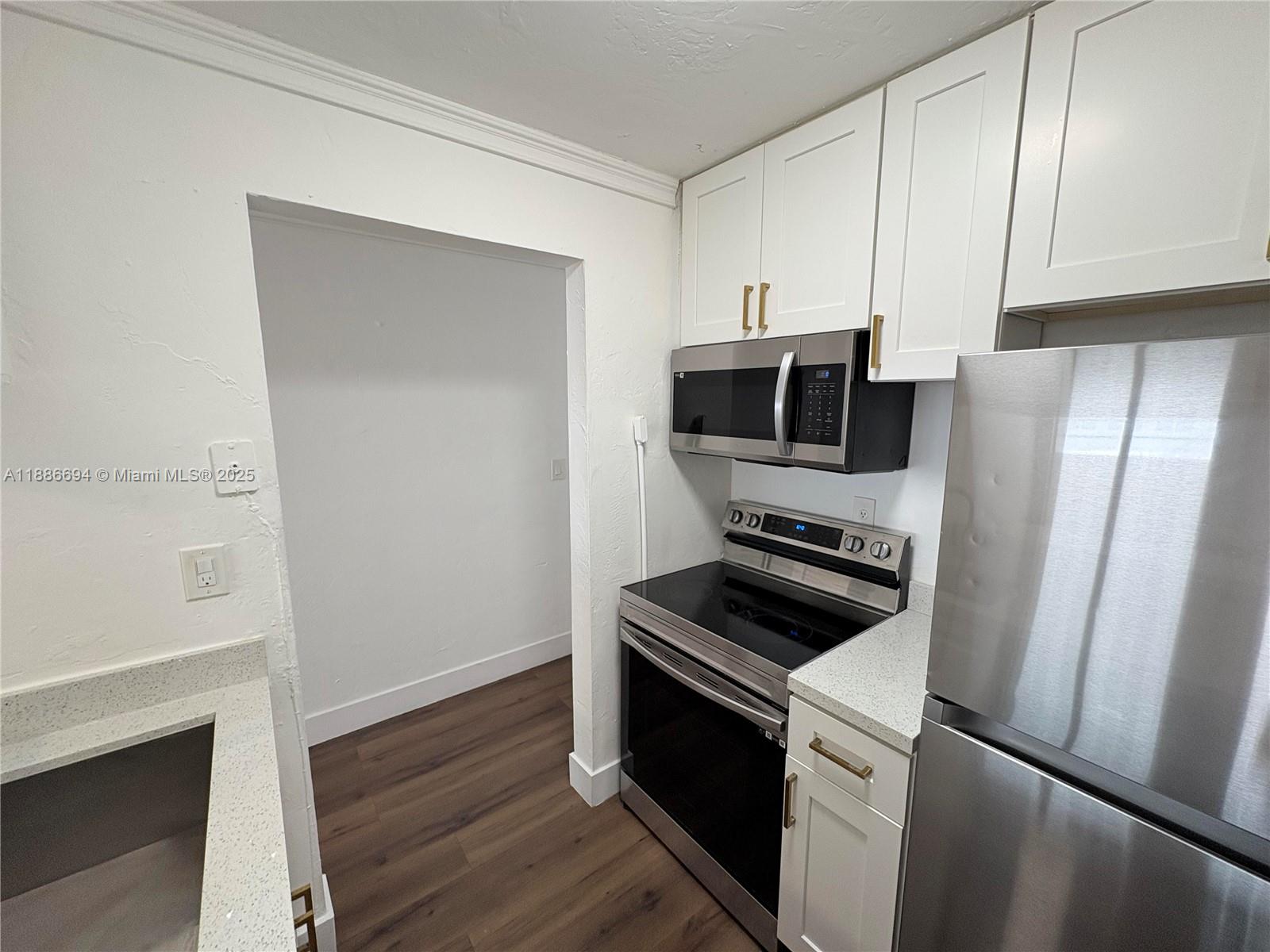 Property photo # 7