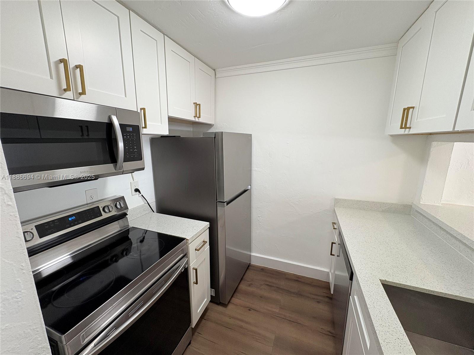 Property photo # 2