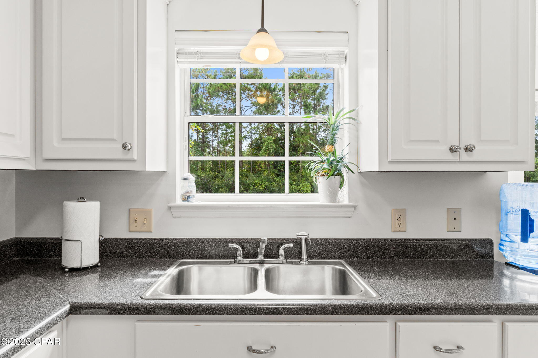 Listing photo id 12 for 6725 Harbour Boulevard