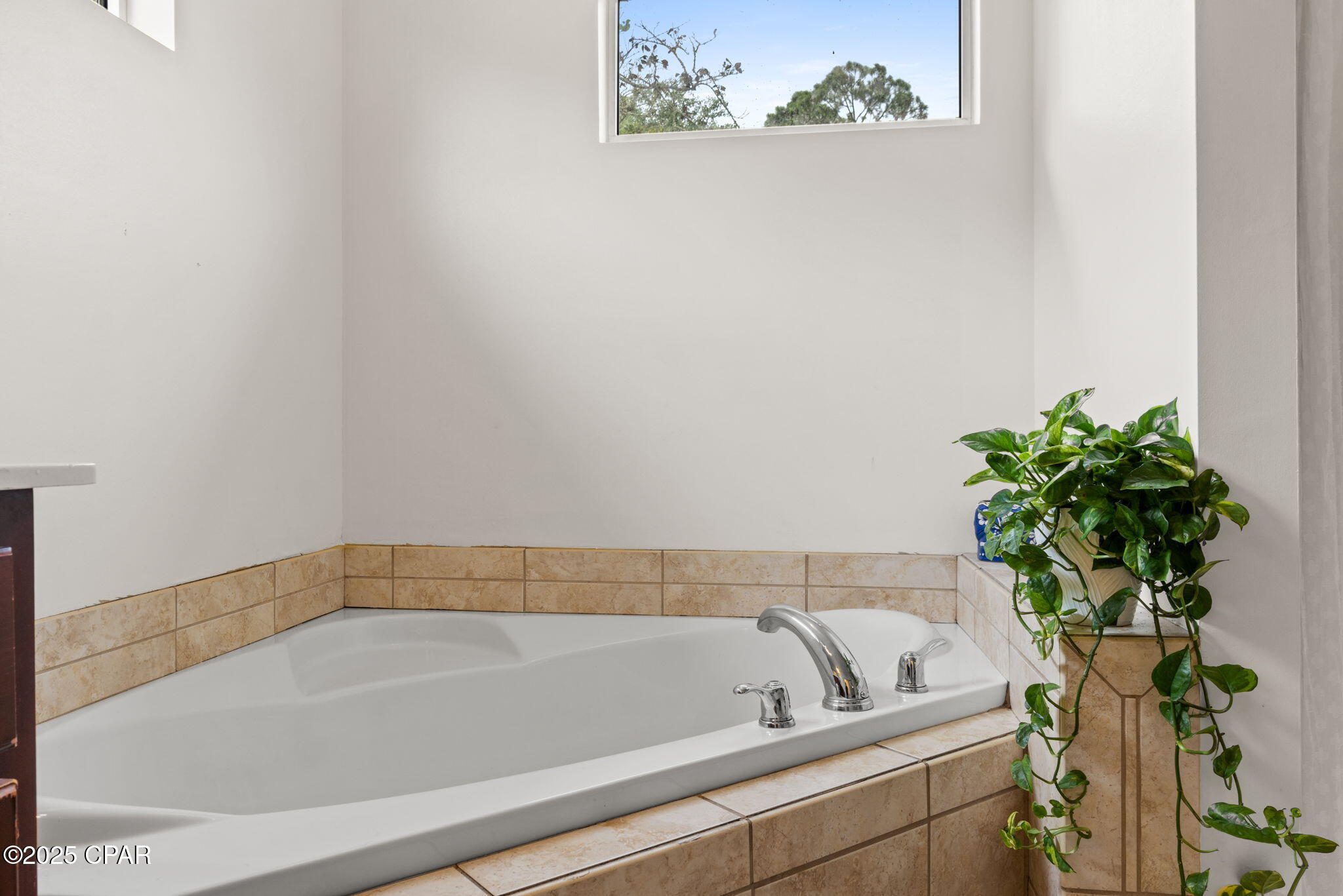 Ejt_52fpsfgoyvj59viaaw 003mnkriu4elj5nis Ge