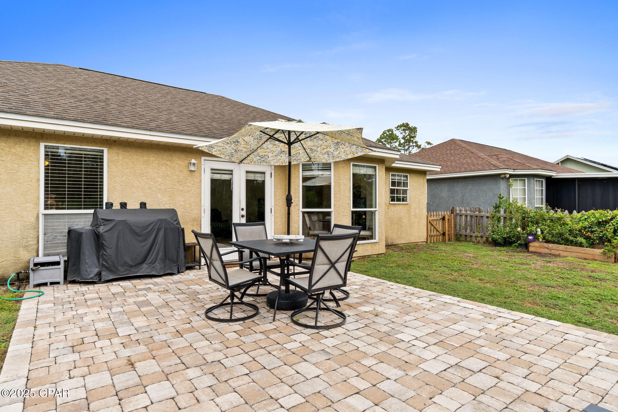 Listing photo id 40 for 6725 Harbour Boulevard