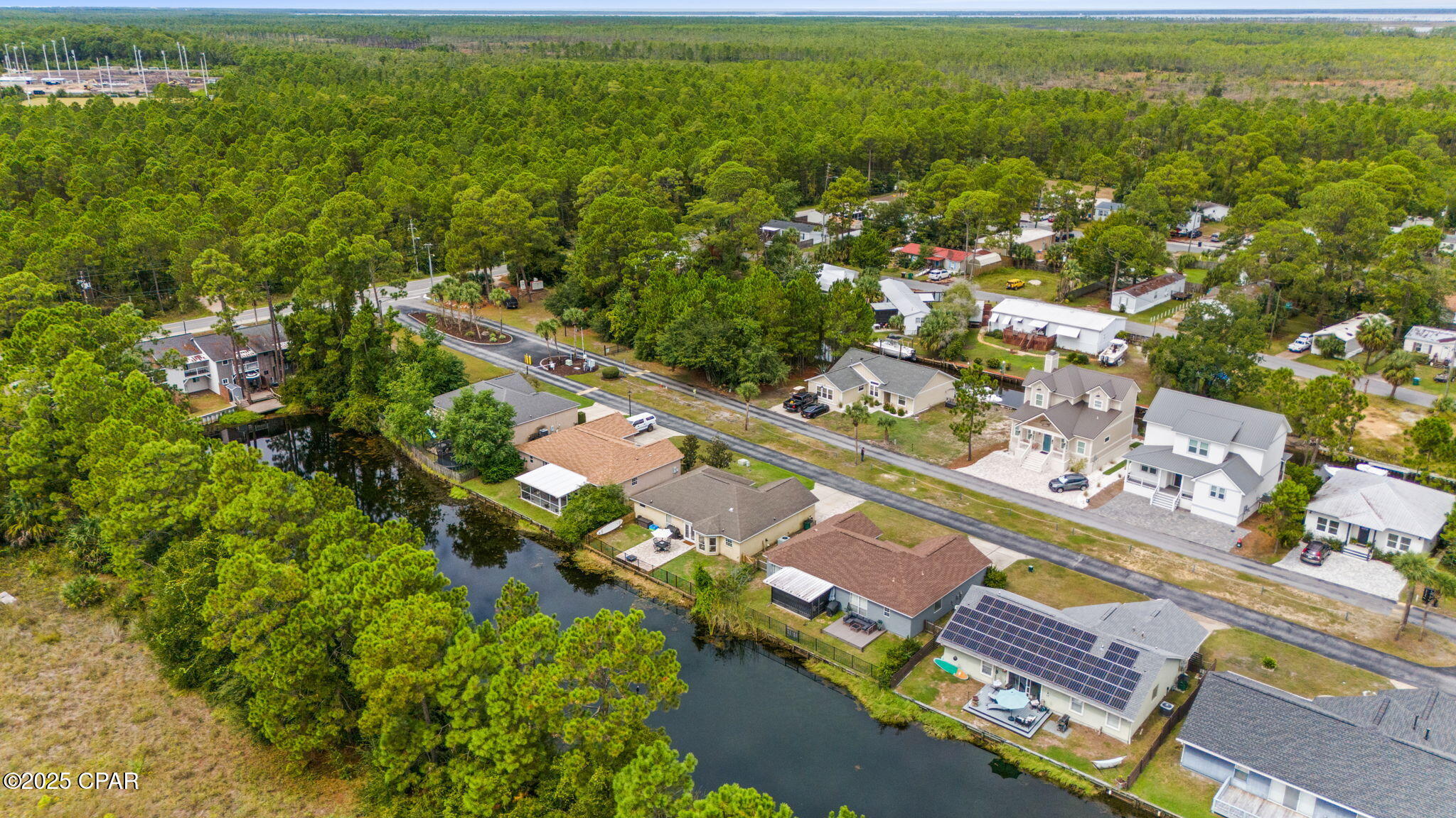 Listing photo id 44 for 6725 Harbour Boulevard