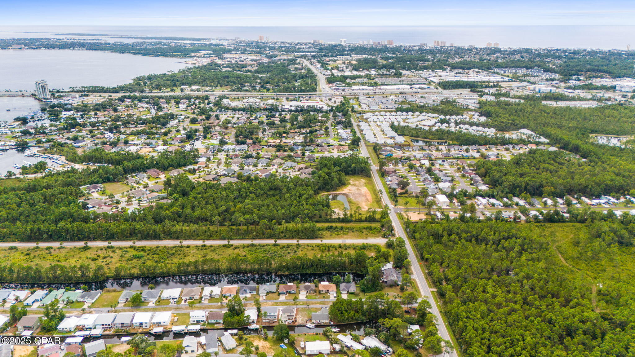 Listing photo id 48 for 6725 Harbour Boulevard