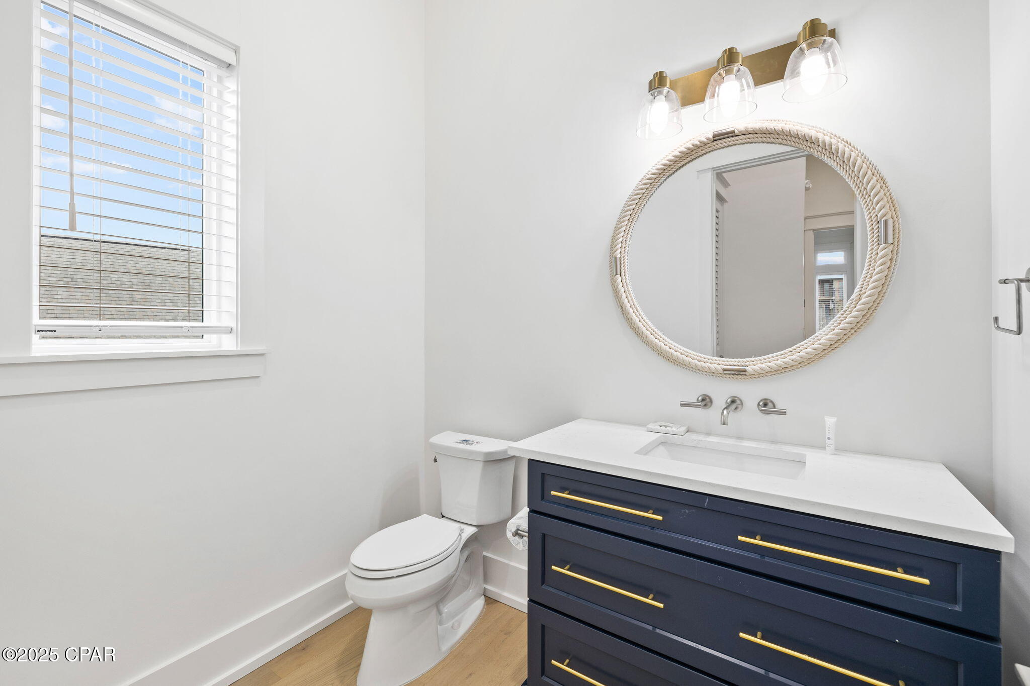 Sfmooj2zphkqjzv2_n2fqzog Uqpkee0 D_ Qcwbn8y