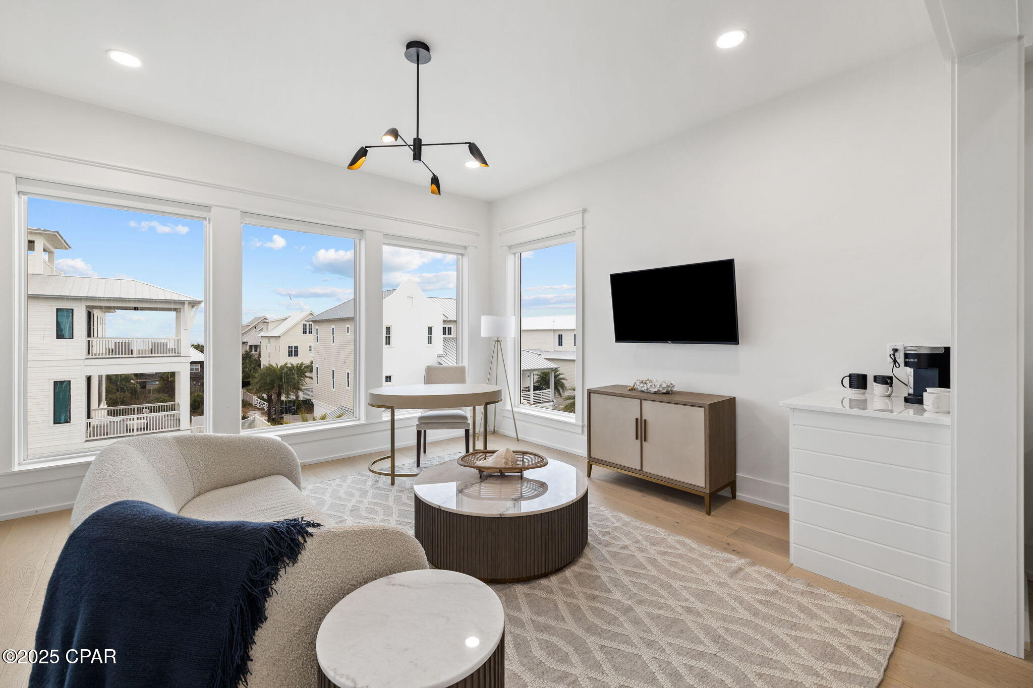 Dktire 0yy7cphx22dj4up9_bouch2rh 1nvkuivd3i