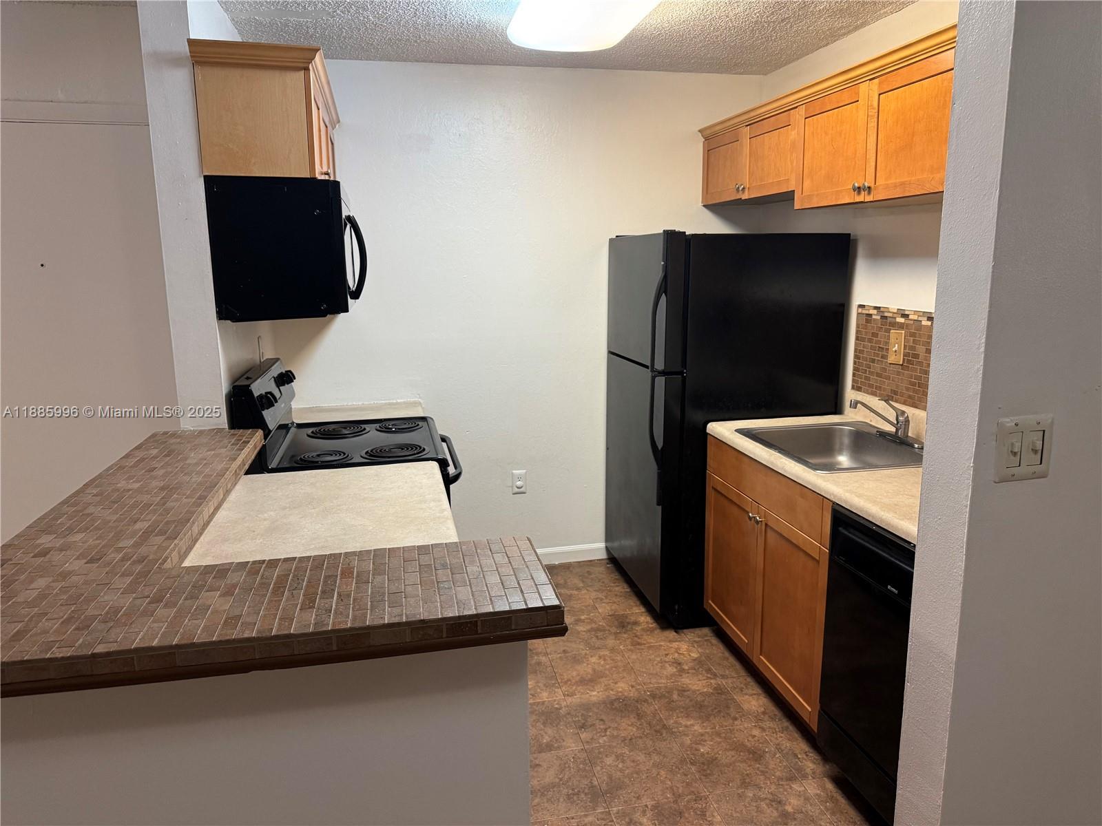 Property photo # 8