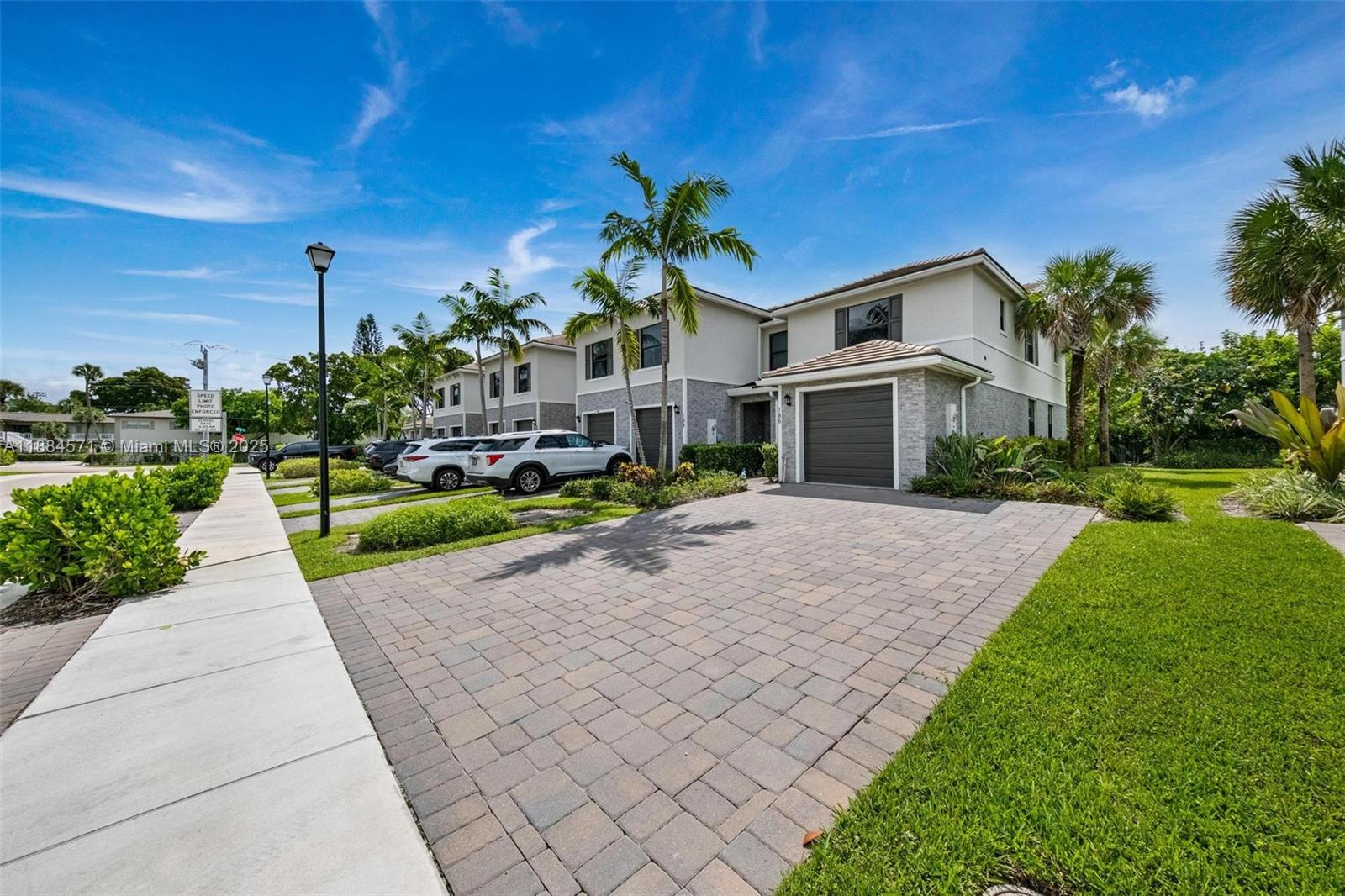 Property photo # 0